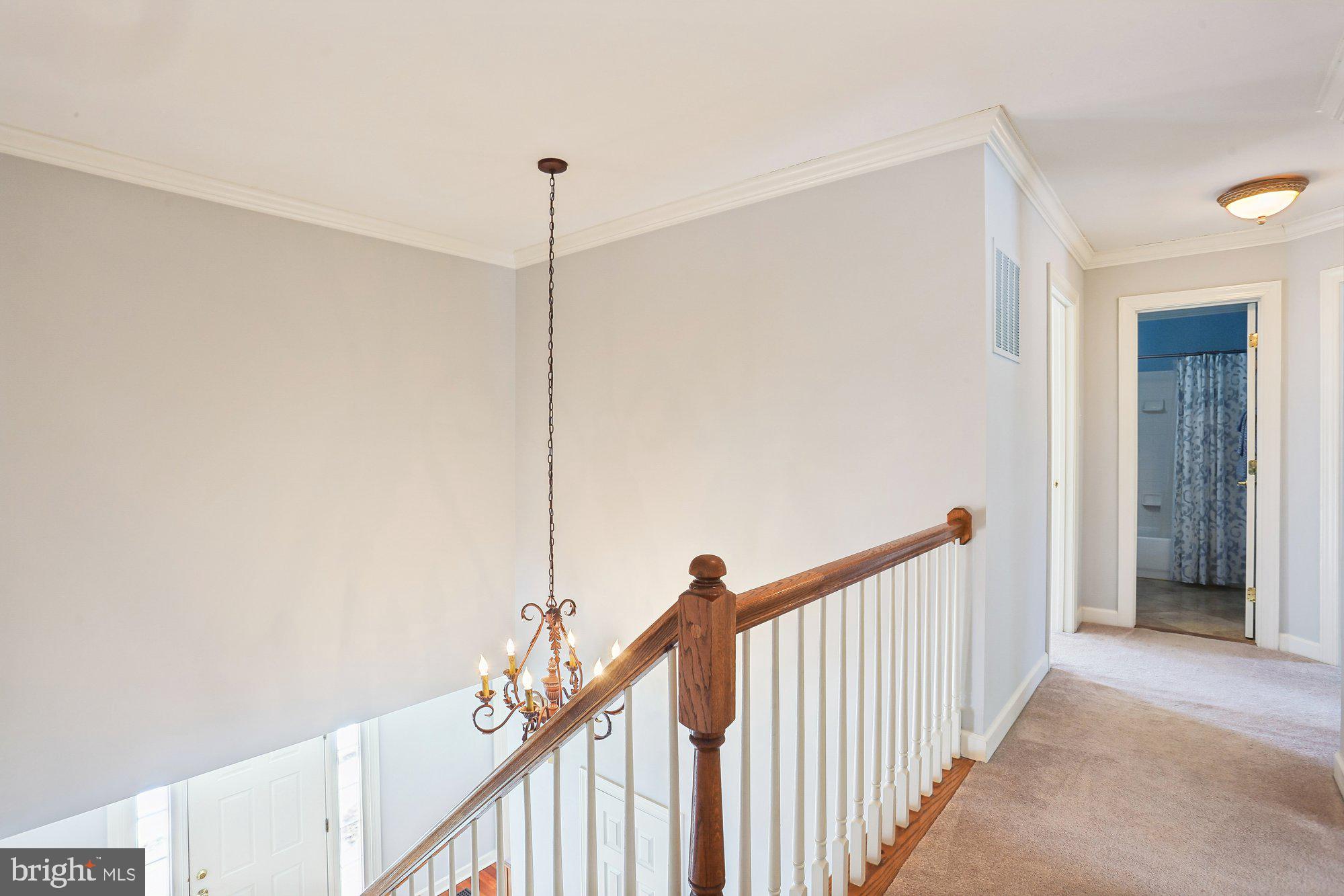 WINDSOR KNOLLS - Residential