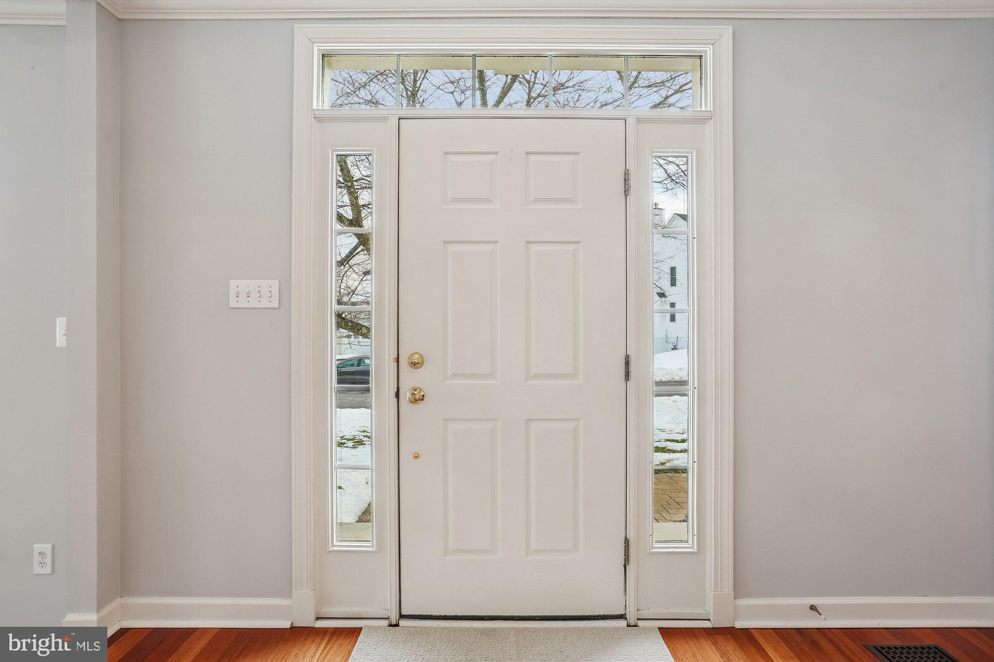 WINDSOR KNOLLS - Residential