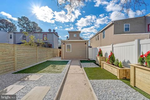 921 RIDGEWAY STREET GLOUCESTER CITY NJ 08030