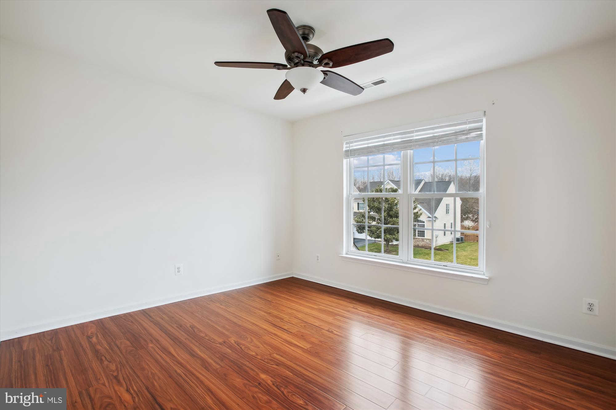 PARKWAY WEST - Residential Lease