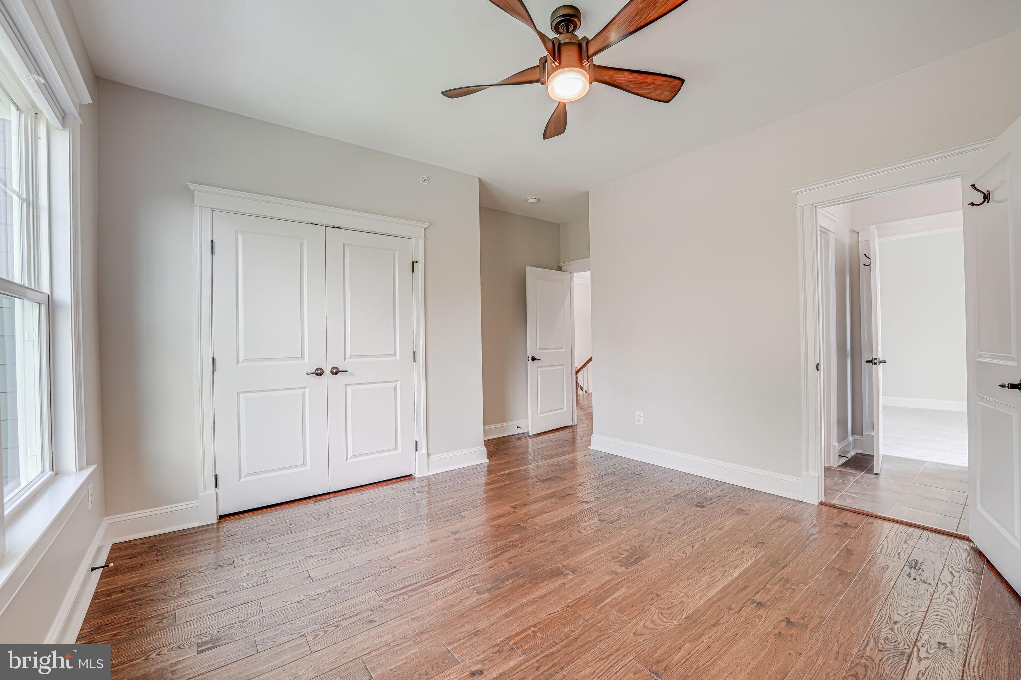 POTOMAC SHORES - Residential