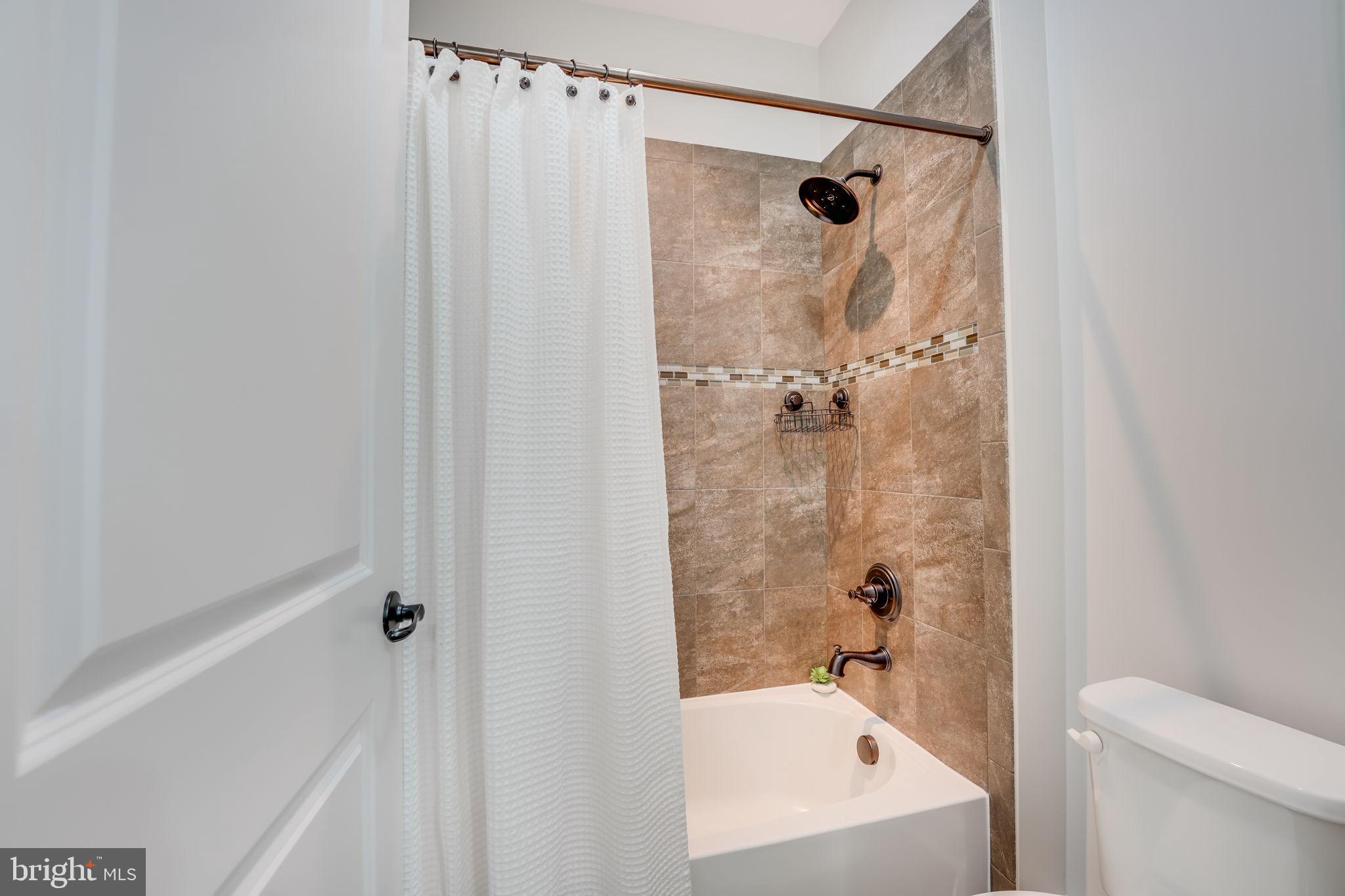 POTOMAC SHORES - Residential