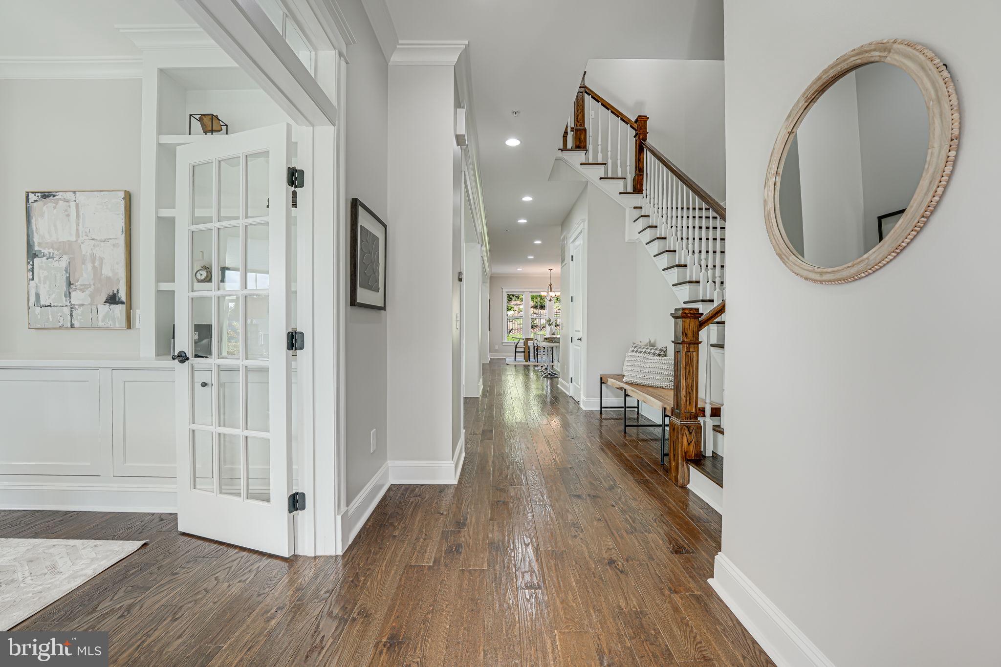 POTOMAC SHORES - Residential