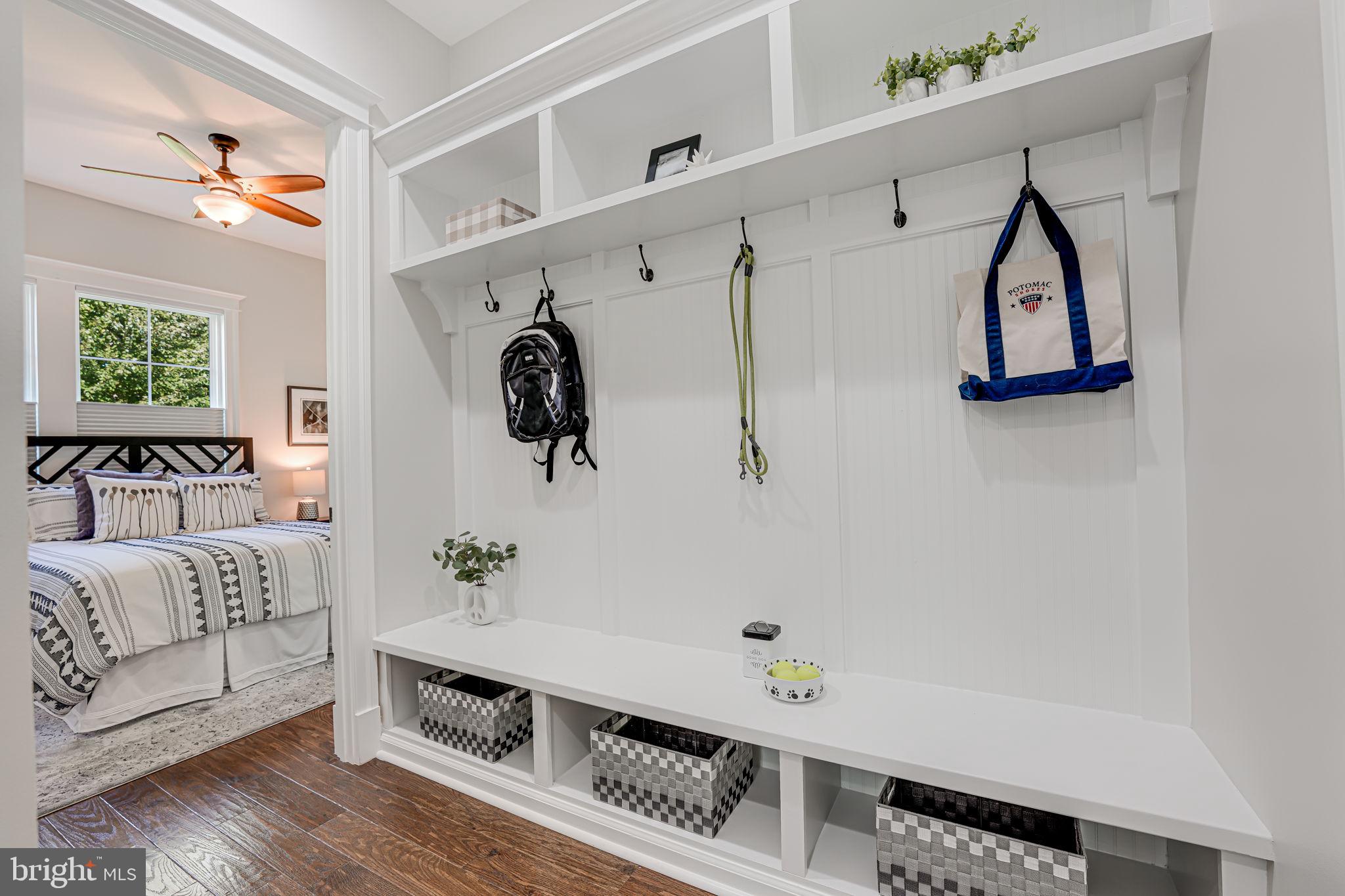 POTOMAC SHORES - Residential