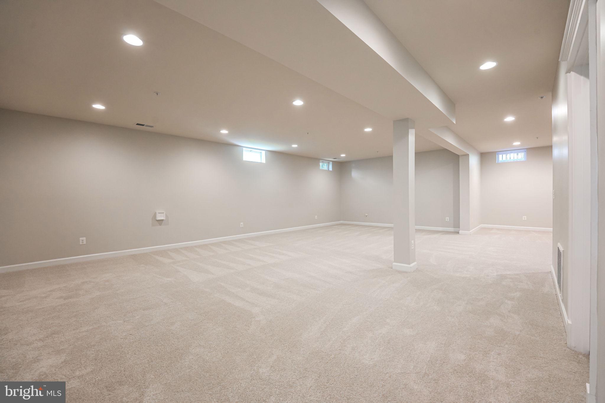 POTOMAC SHORES - Residential