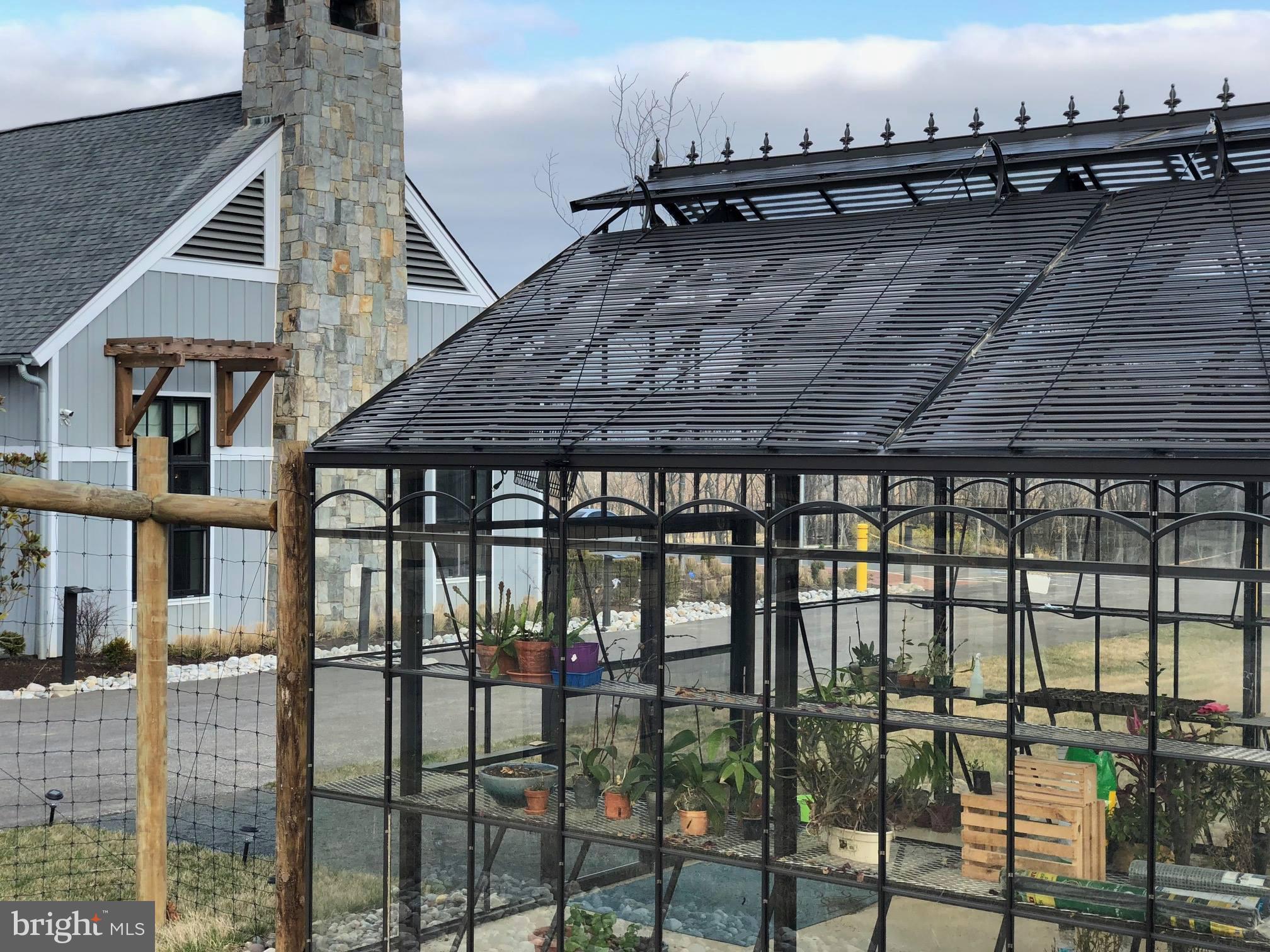 POTOMAC SHORES - Residential