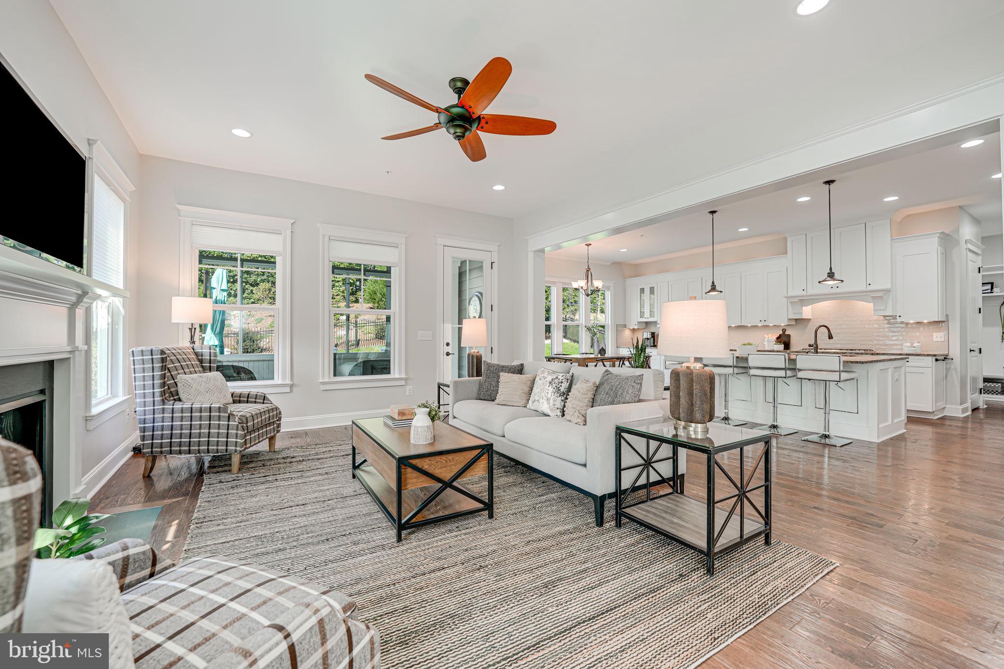 POTOMAC SHORES - Residential