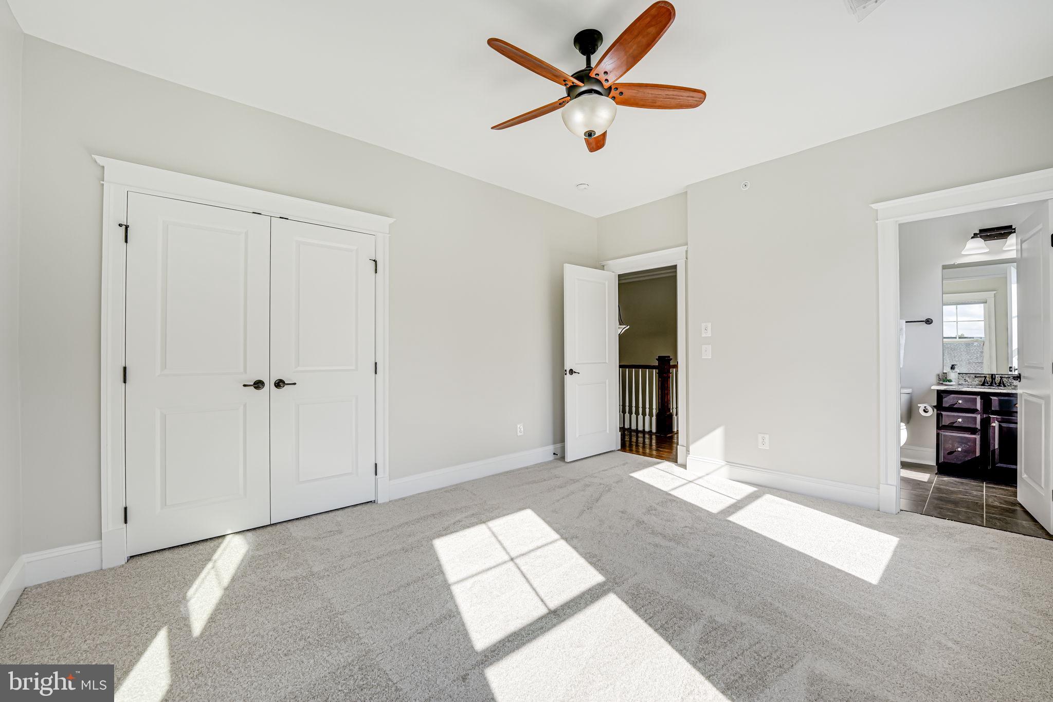 POTOMAC SHORES - Residential