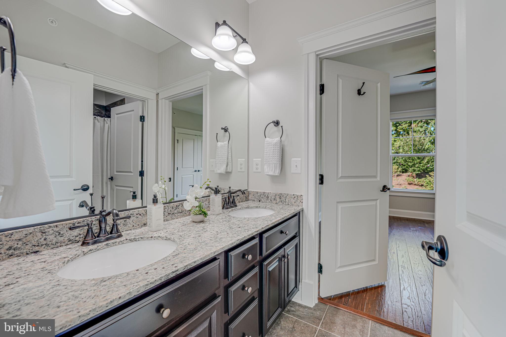 POTOMAC SHORES - Residential