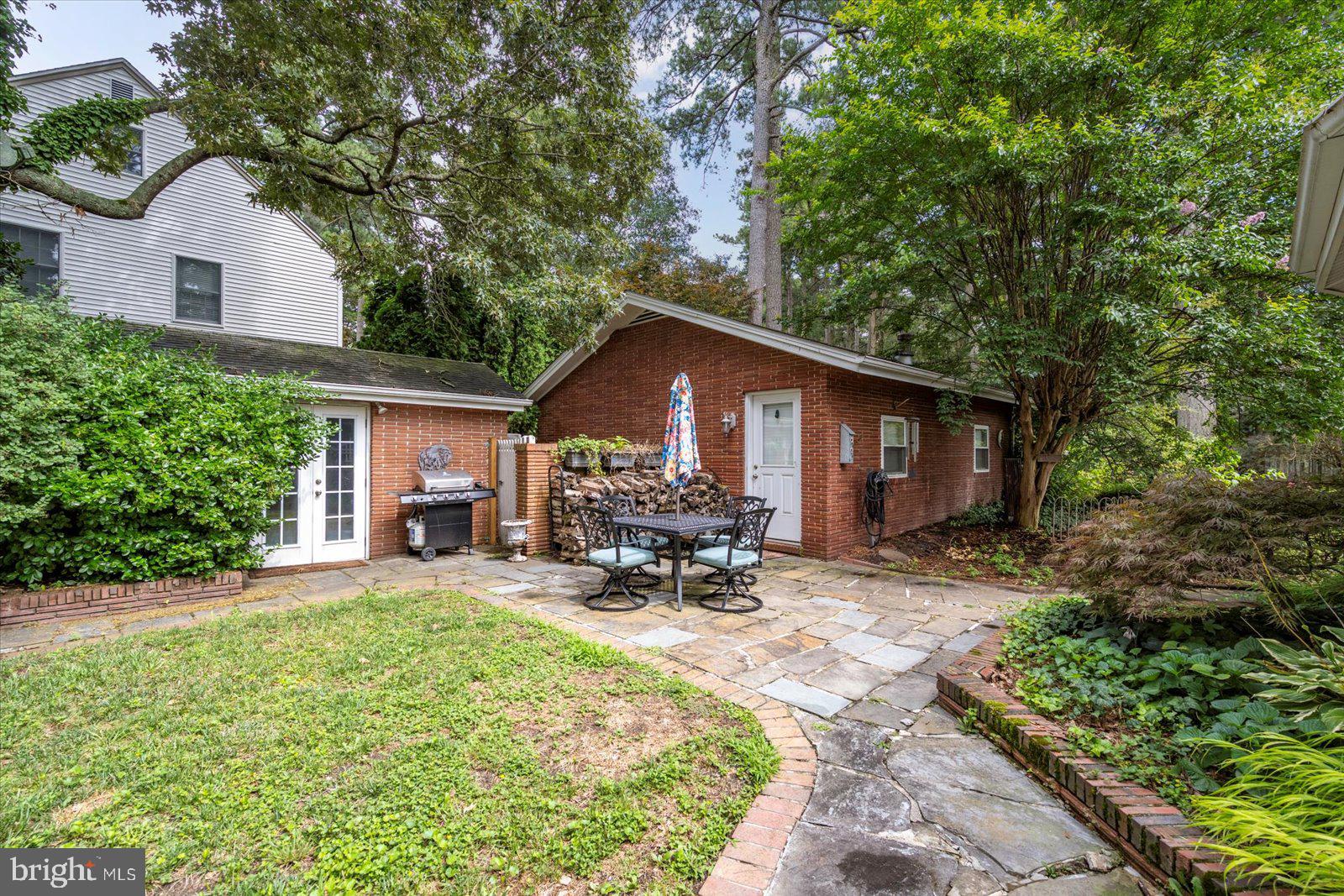 HUNTING PARK - Residential