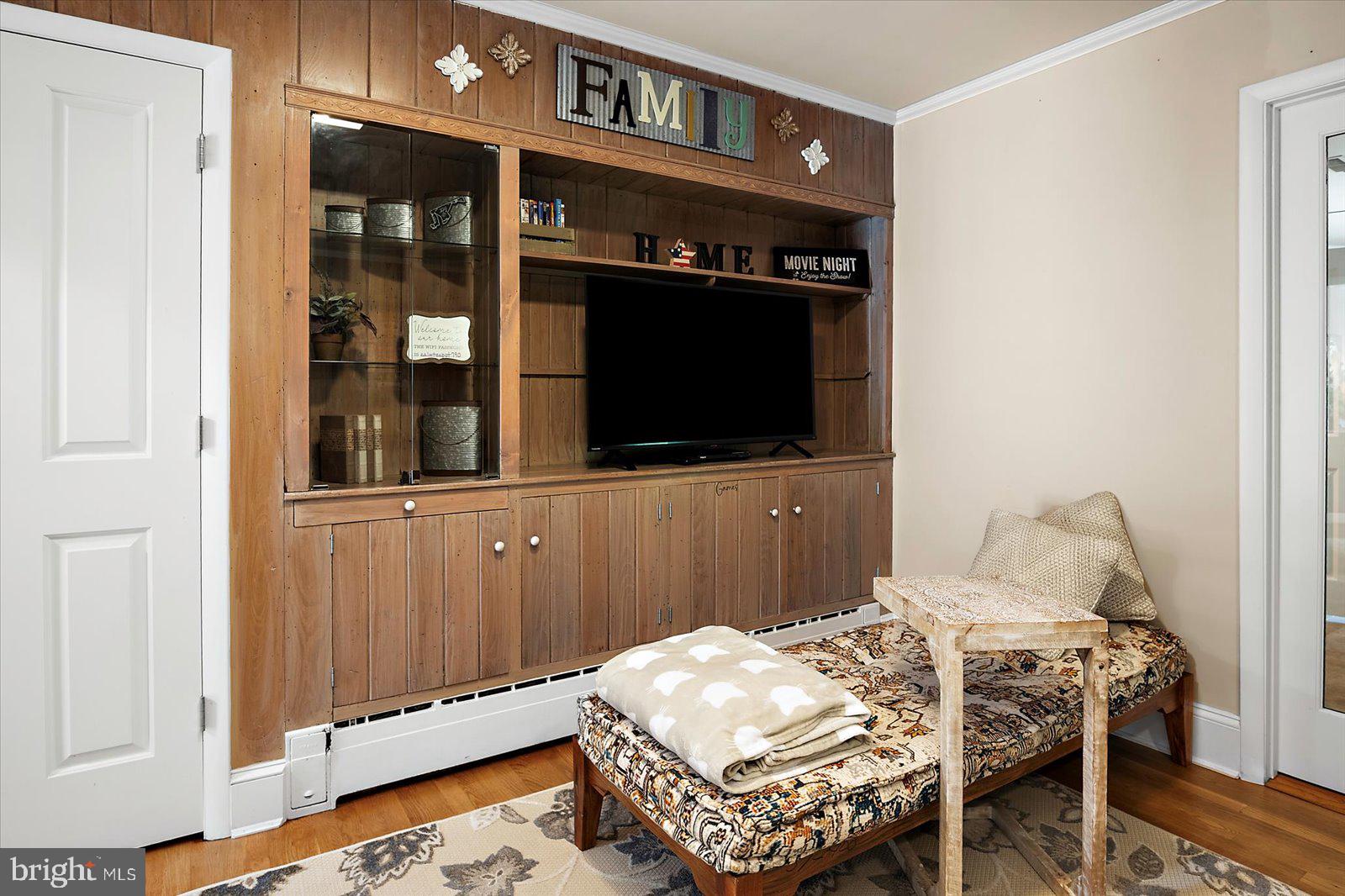 HUNTING PARK - Residential