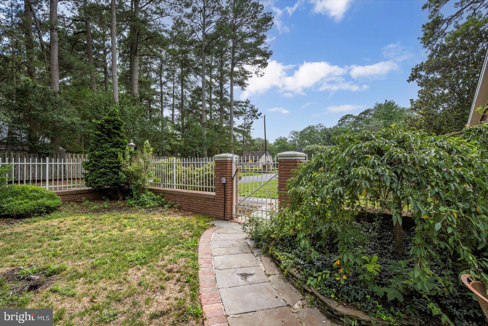 HUNTING PARK - Residential