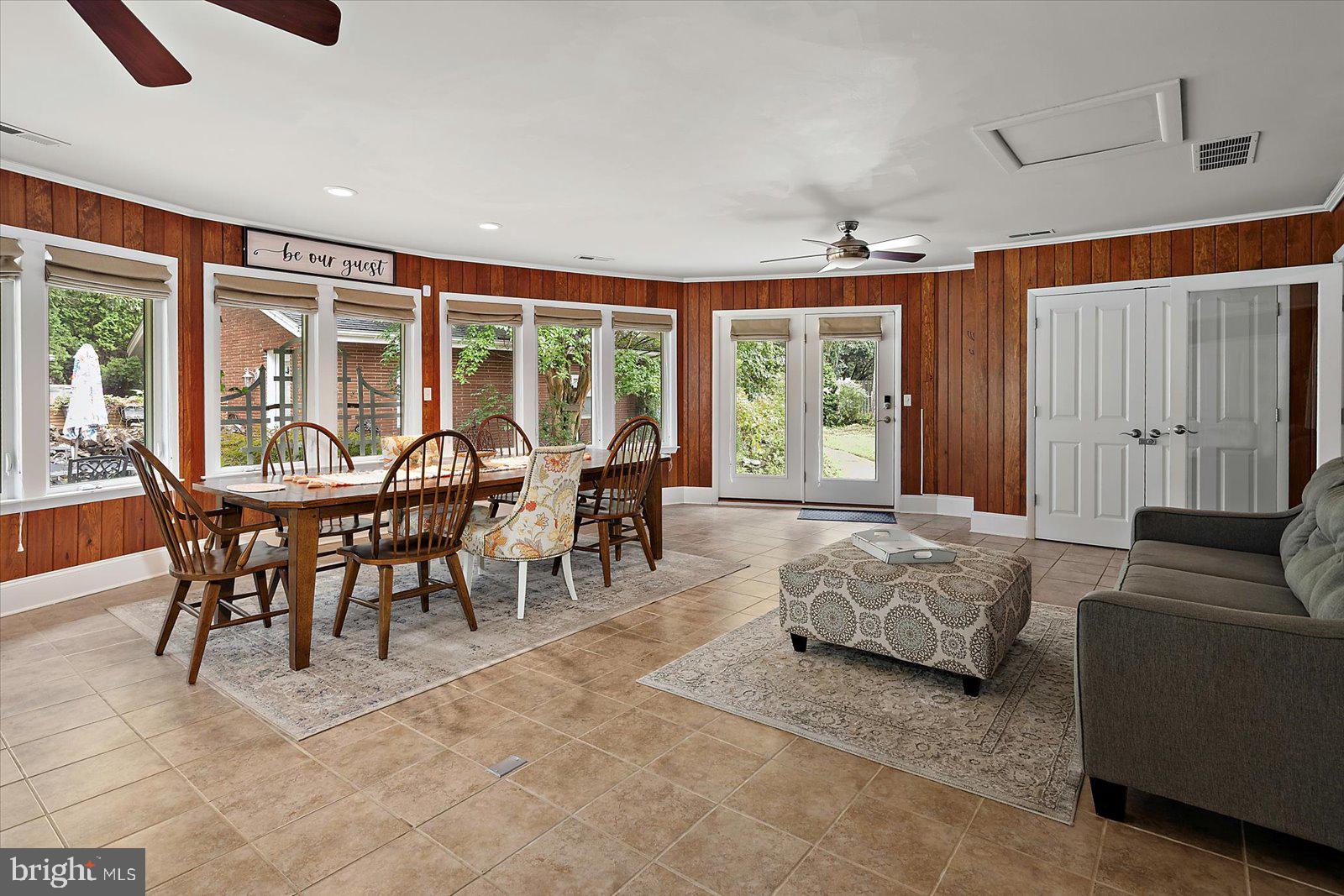 HUNTING PARK - Residential