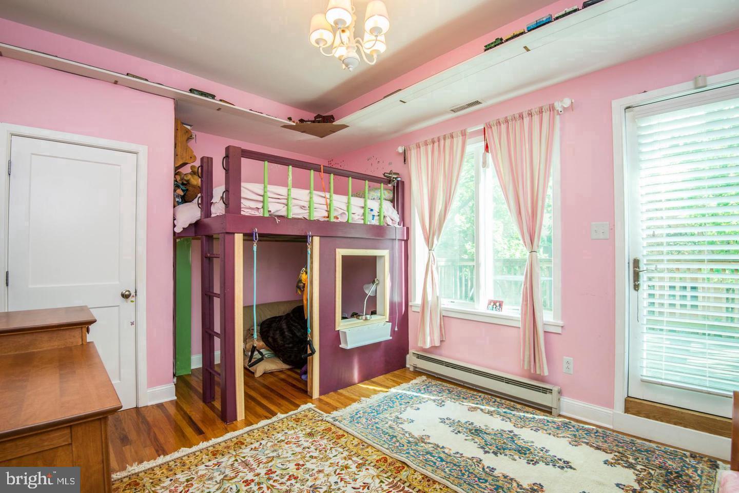 HAWTHORNE - Residential Lease