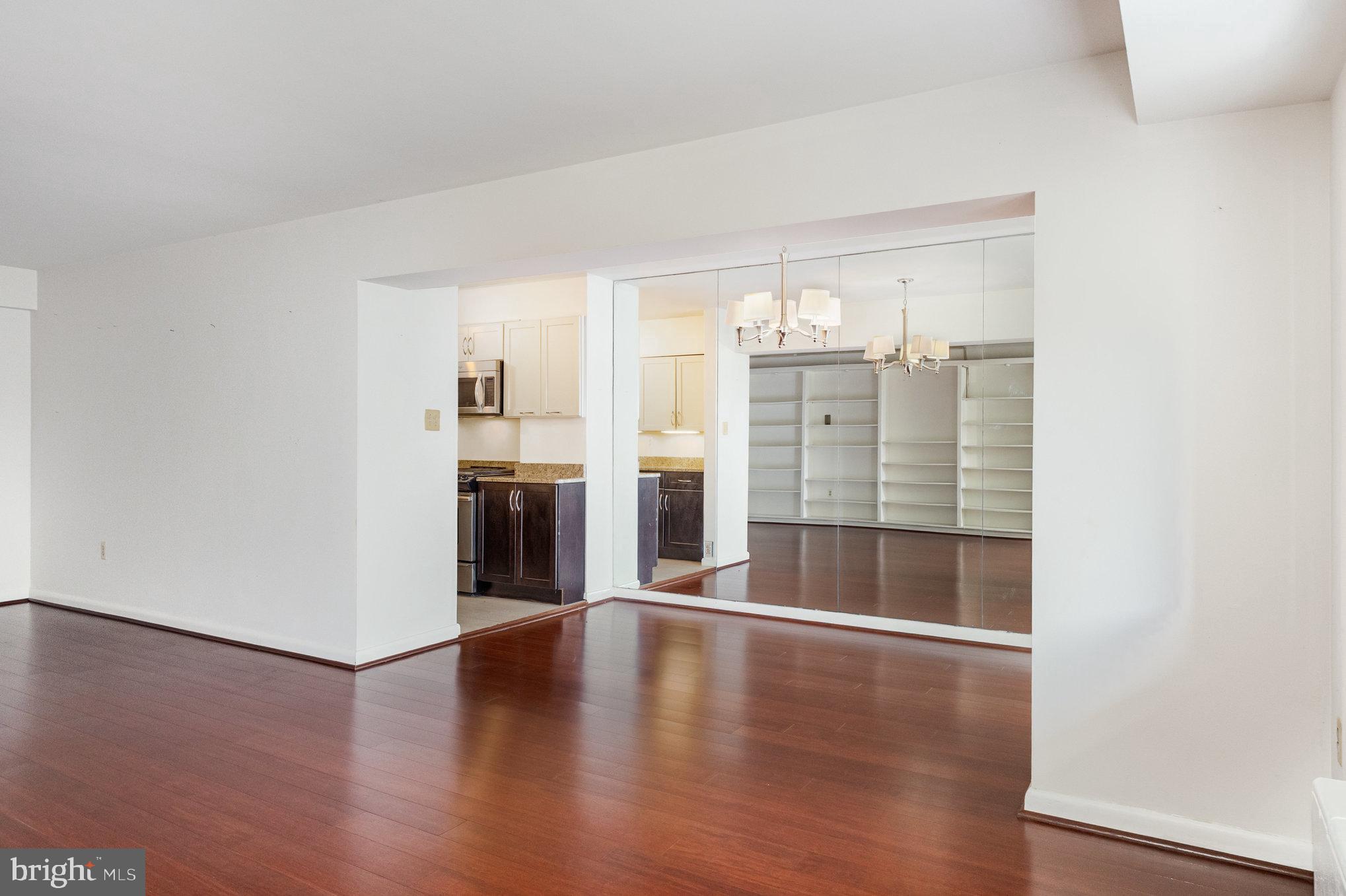 4201 CATHEDRAL AVENUE NW 323E