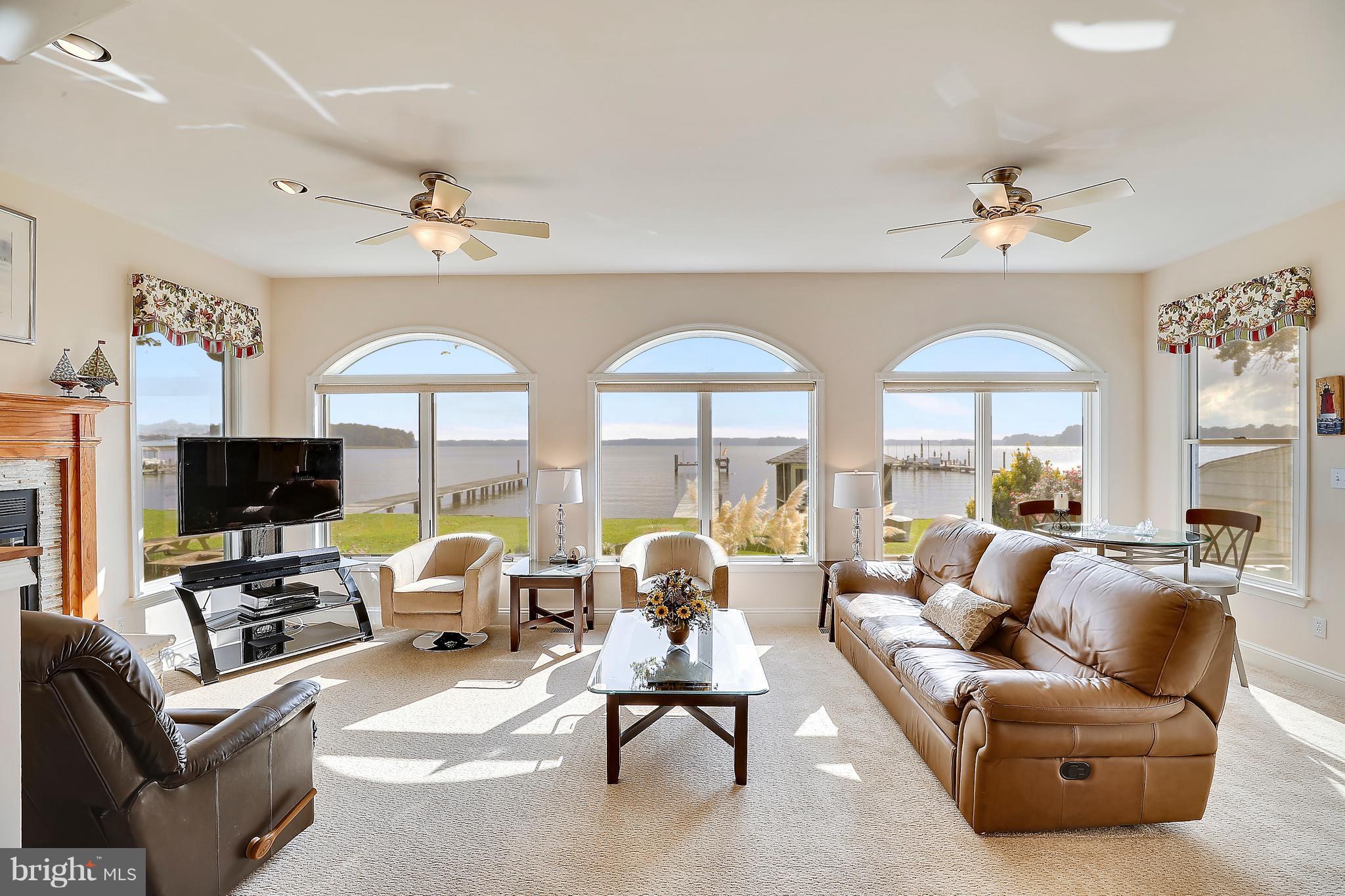 LONG POINT - Residential