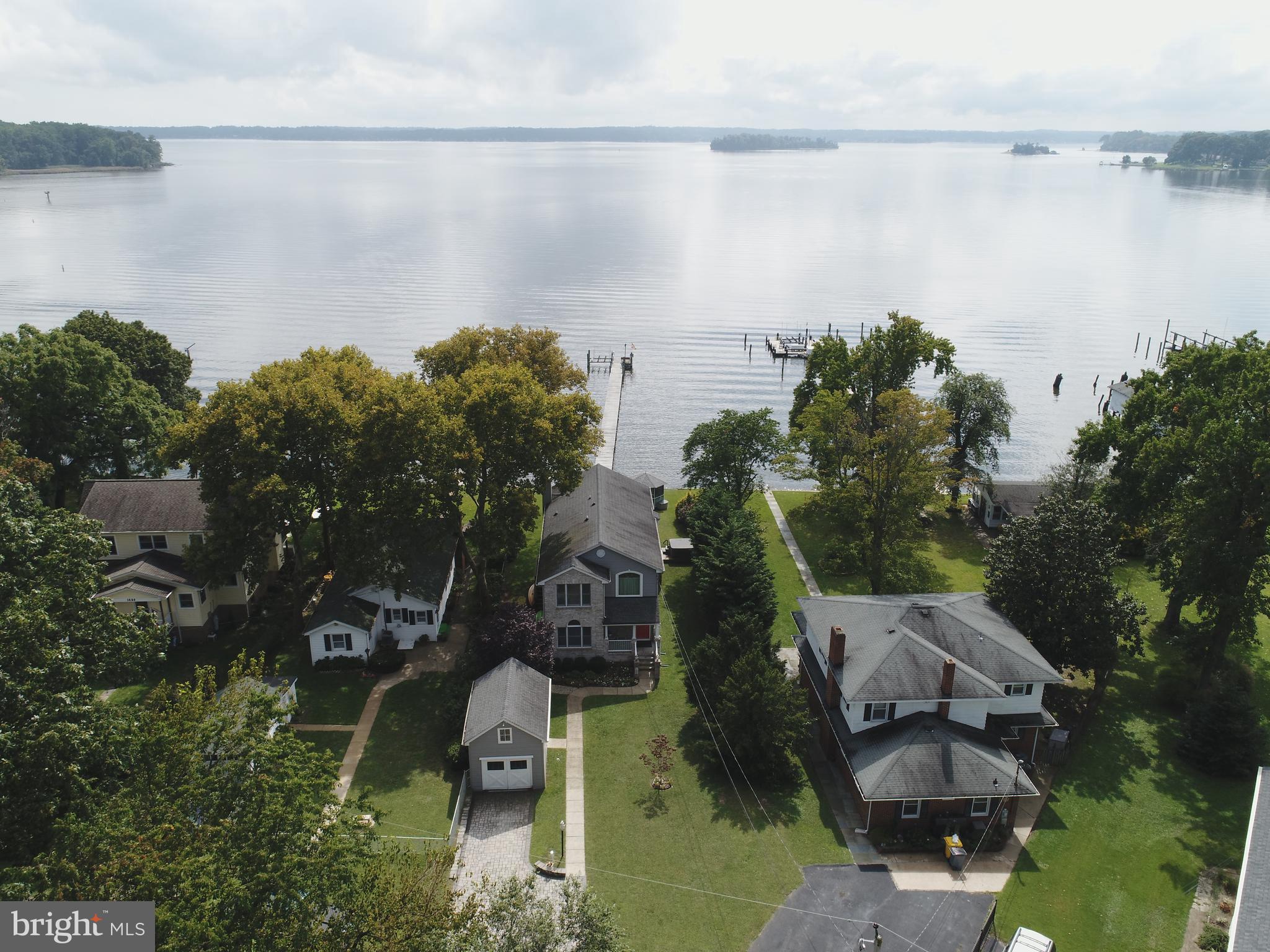 LONG POINT - Residential