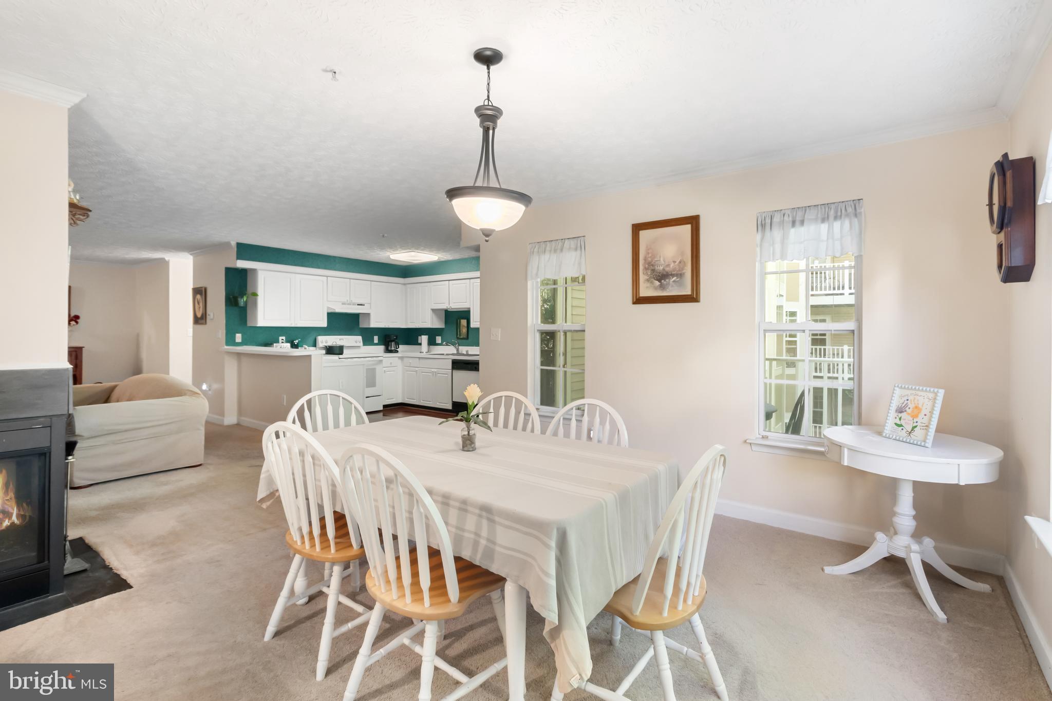 ADMIRAL REACH AT HARBOUR GATES - Residential