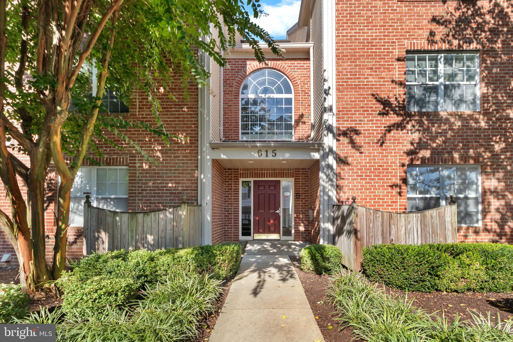 ADMIRAL REACH AT HARBOUR GATES - Residential