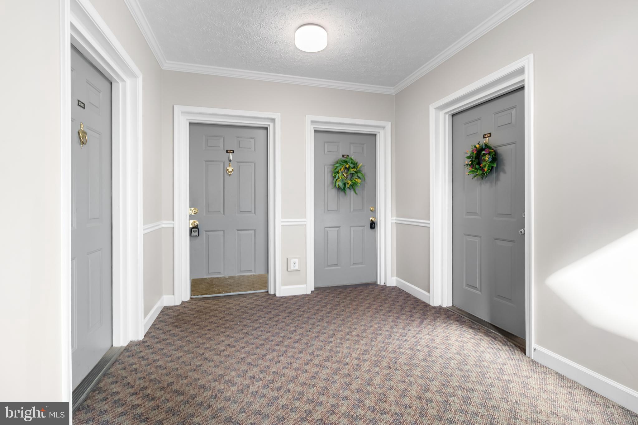 ADMIRAL REACH AT HARBOUR GATES - Residential