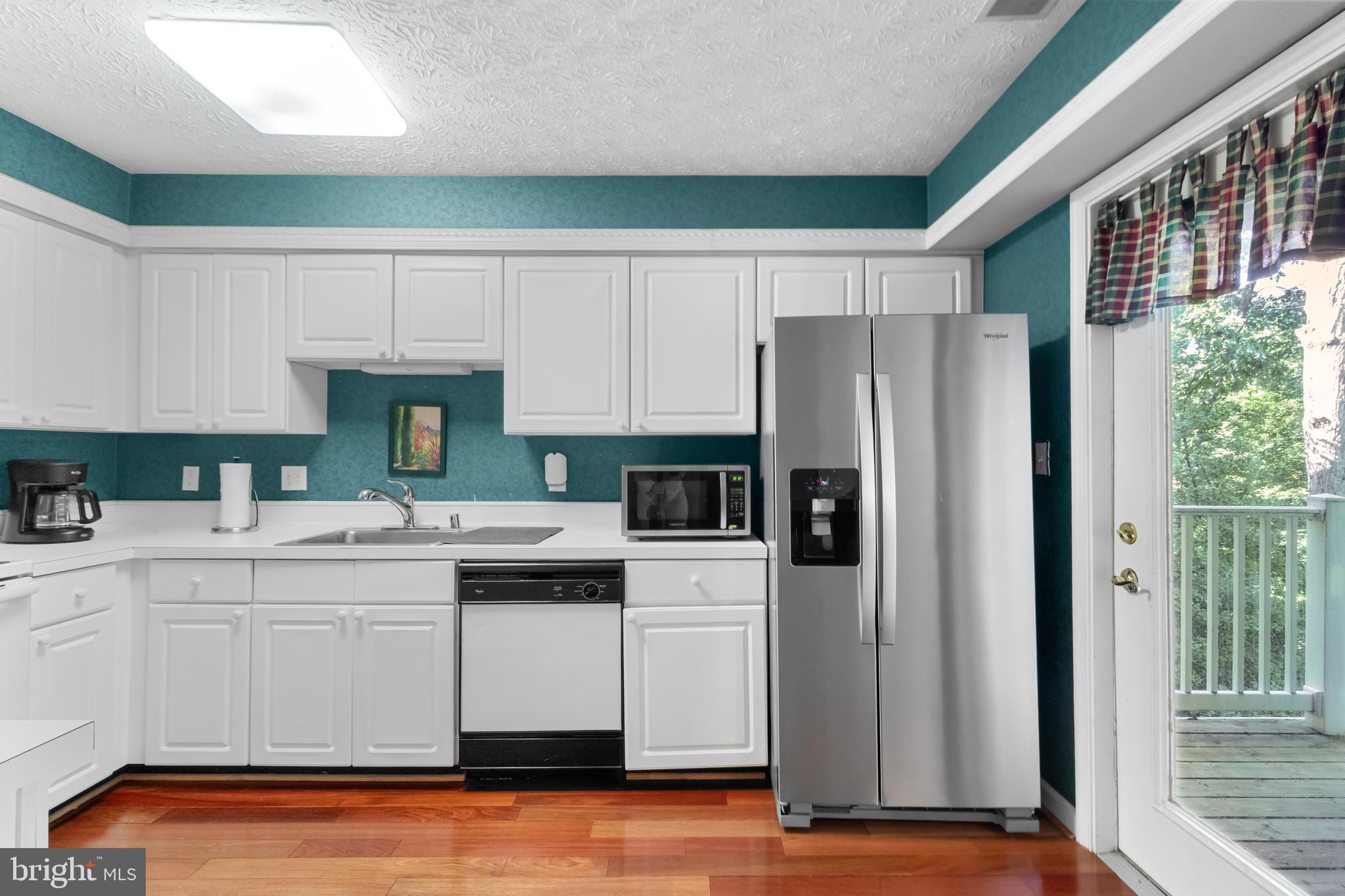 ADMIRAL REACH AT HARBOUR GATES - Residential