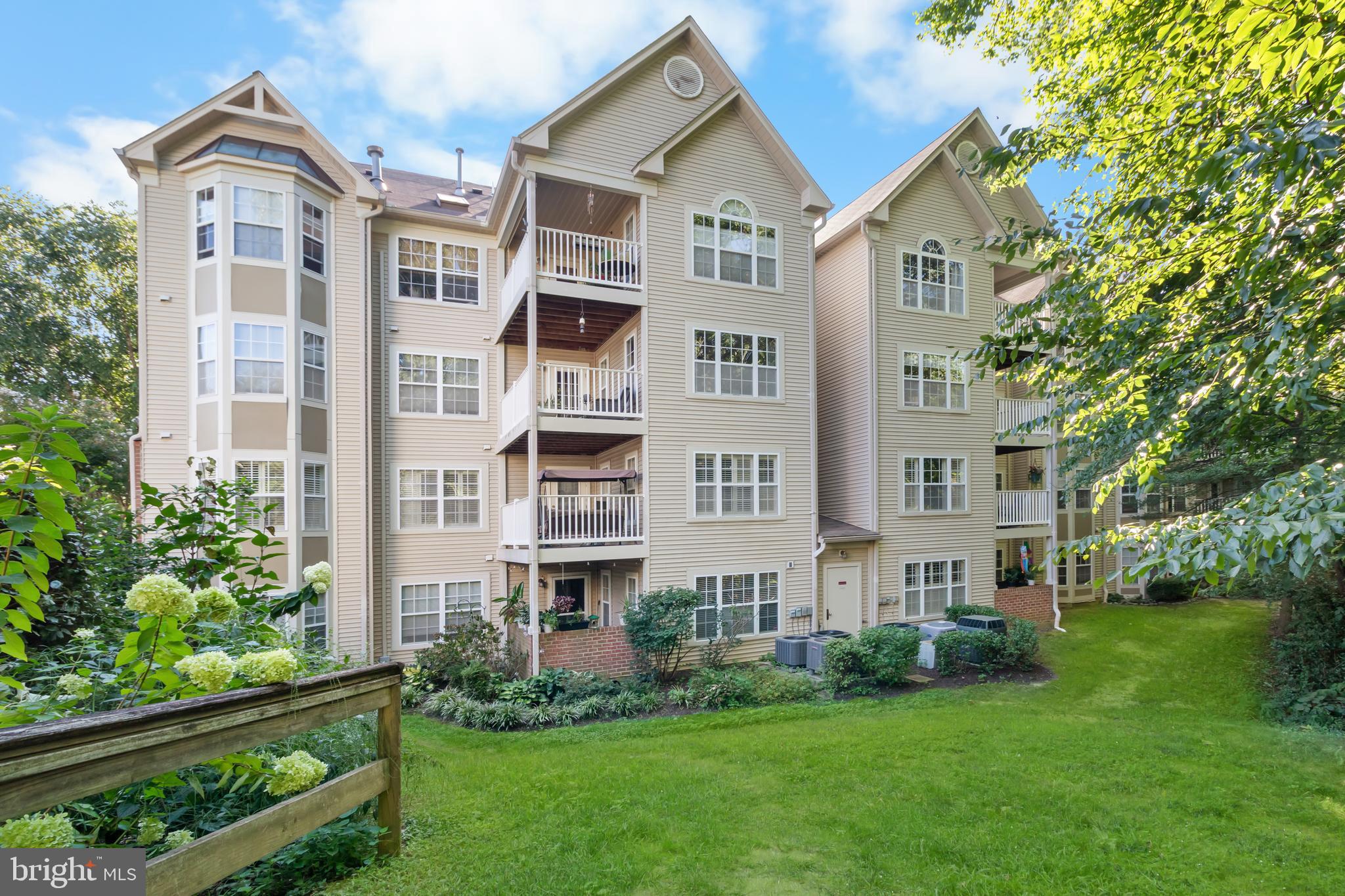 ADMIRAL REACH AT HARBOUR GATES - Residential