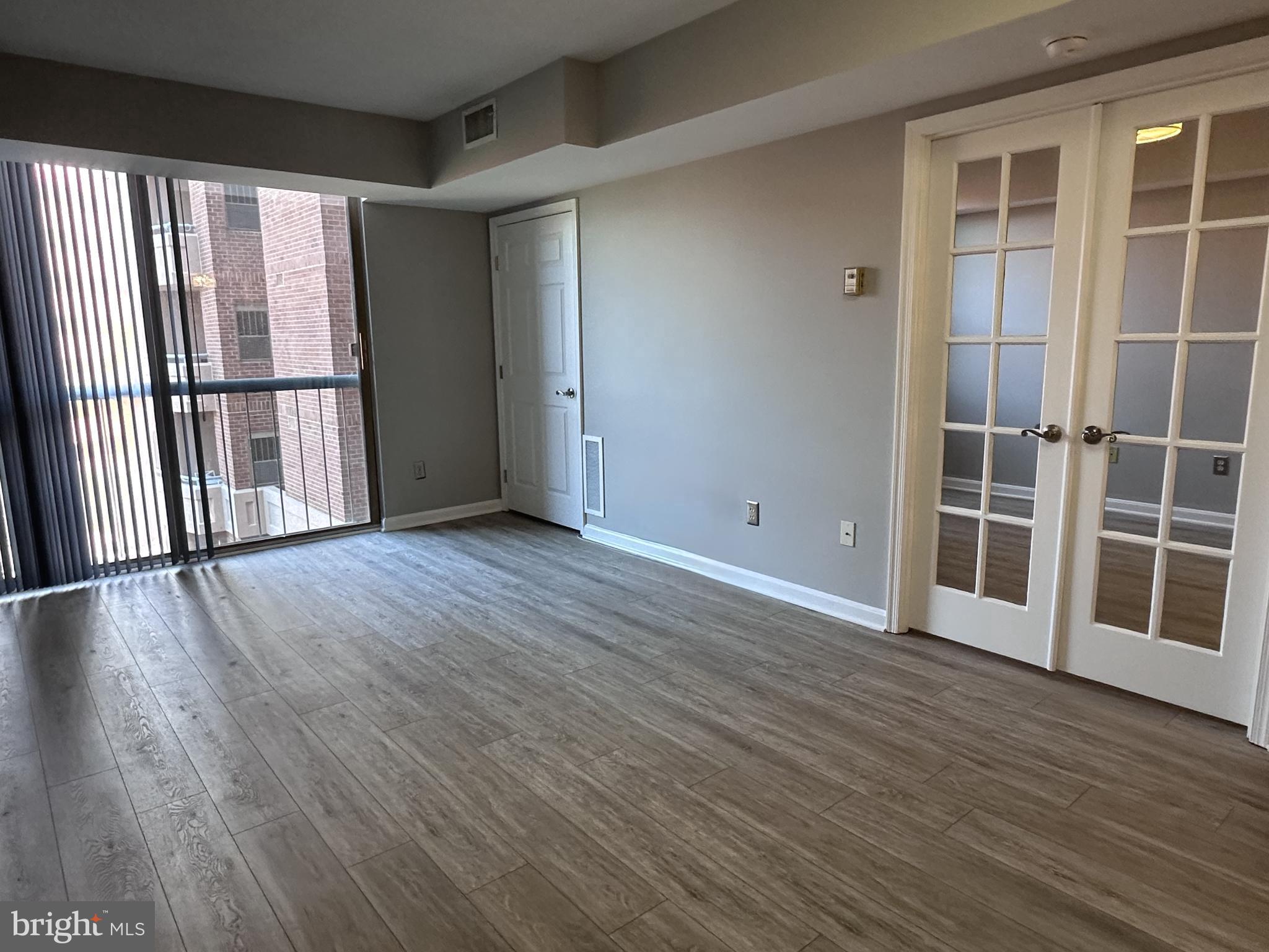 THE CHRISTOPHER - Residential Lease