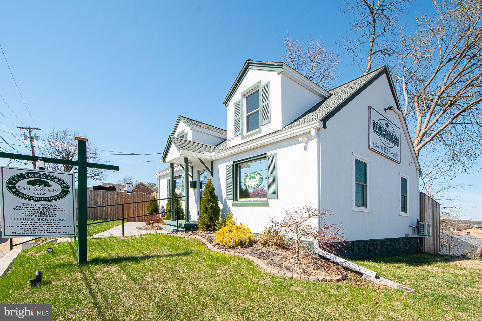 COLLEGE HEIGHTS - Residential