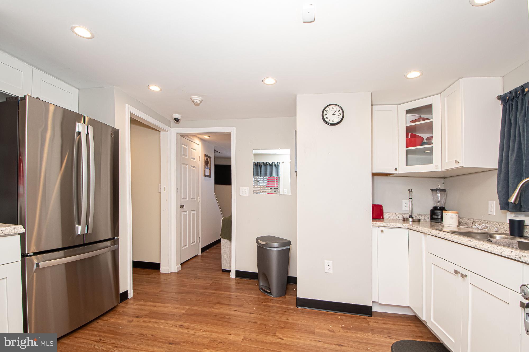 COLLEGE HEIGHTS - Residential