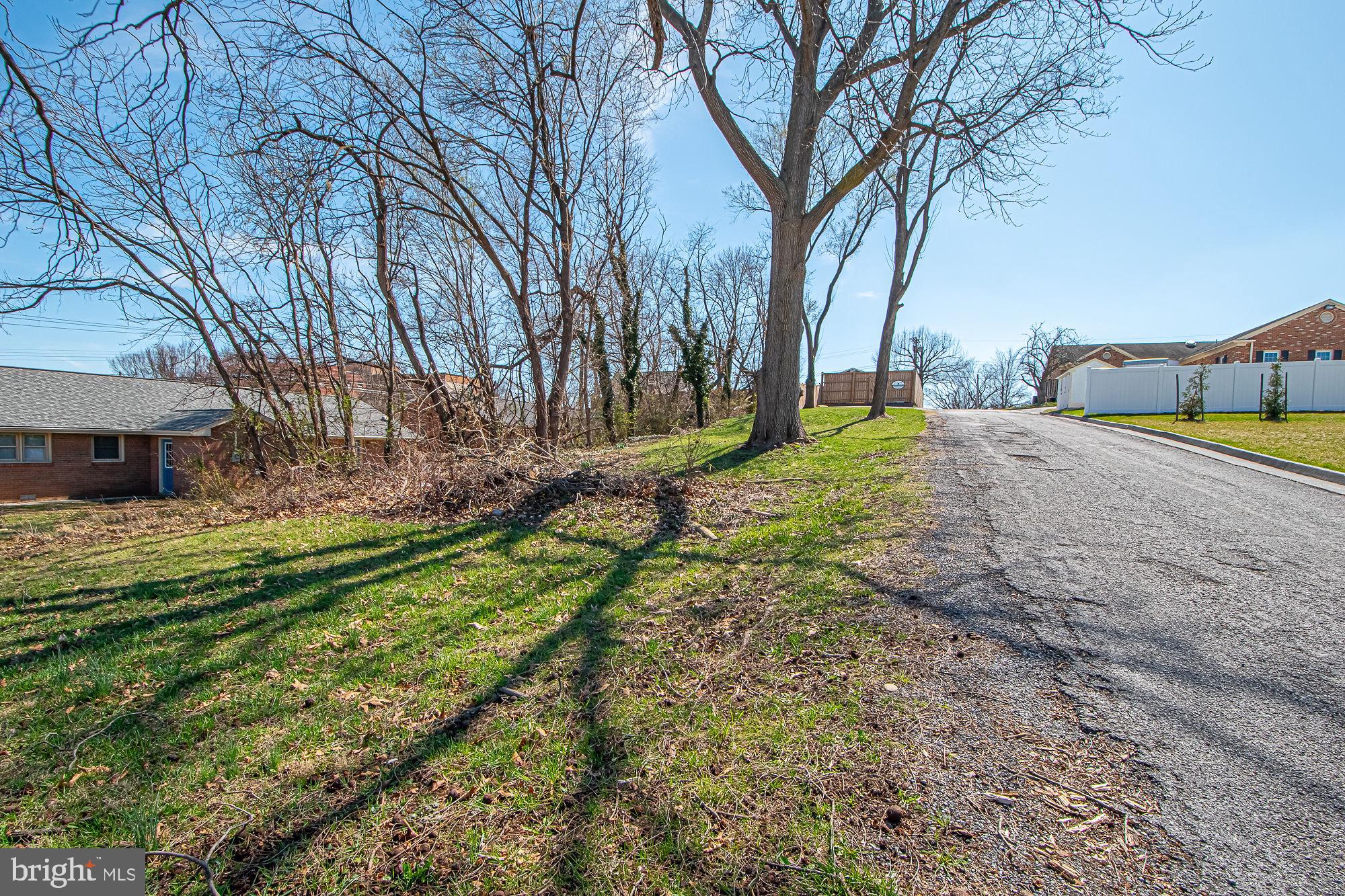 COLLEGE HEIGHTS - Residential