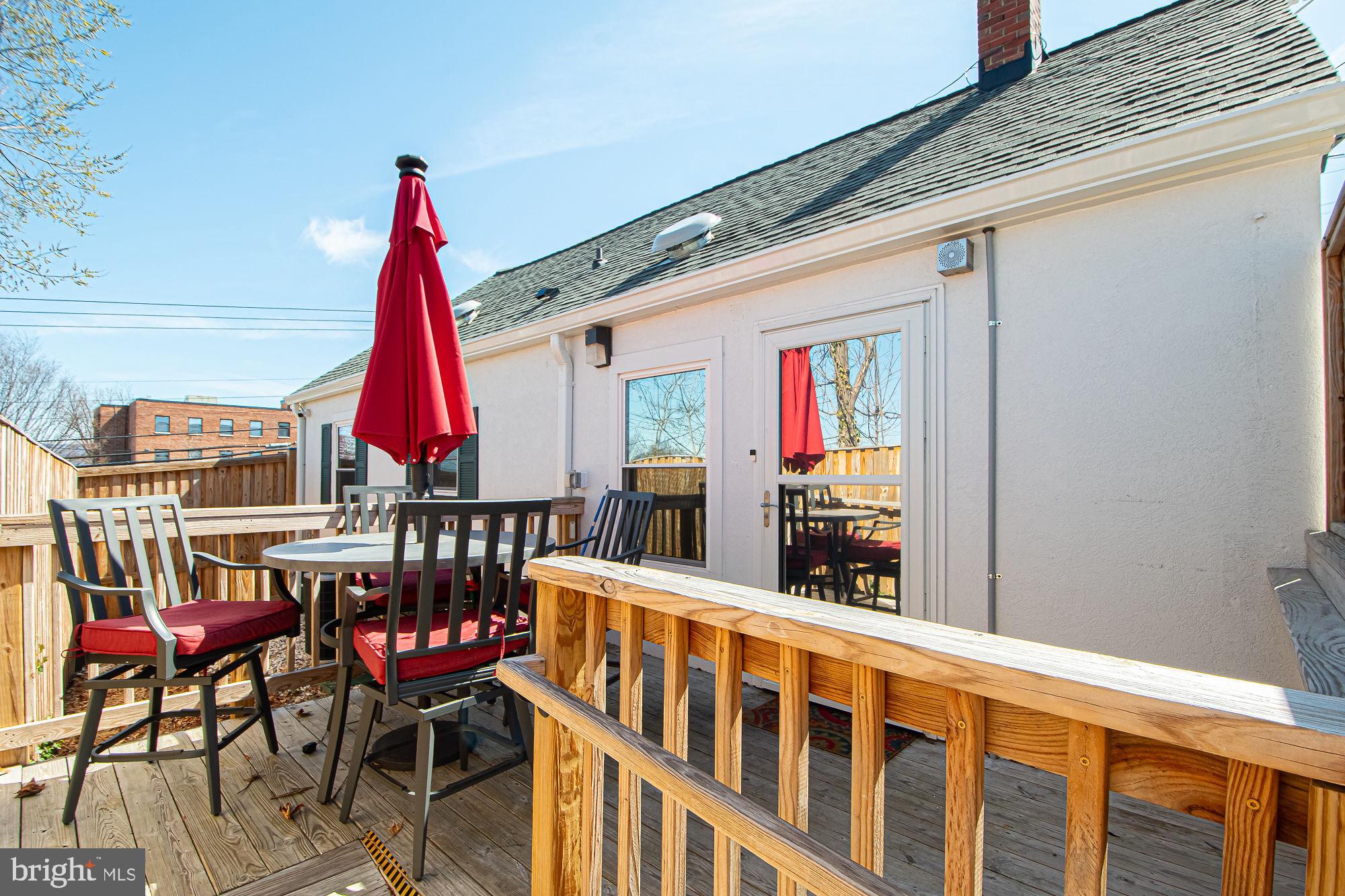 COLLEGE HEIGHTS - Residential