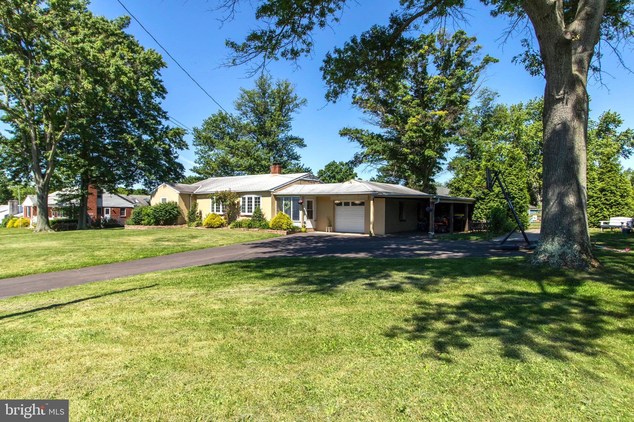 HUNTER VILLA - Residential