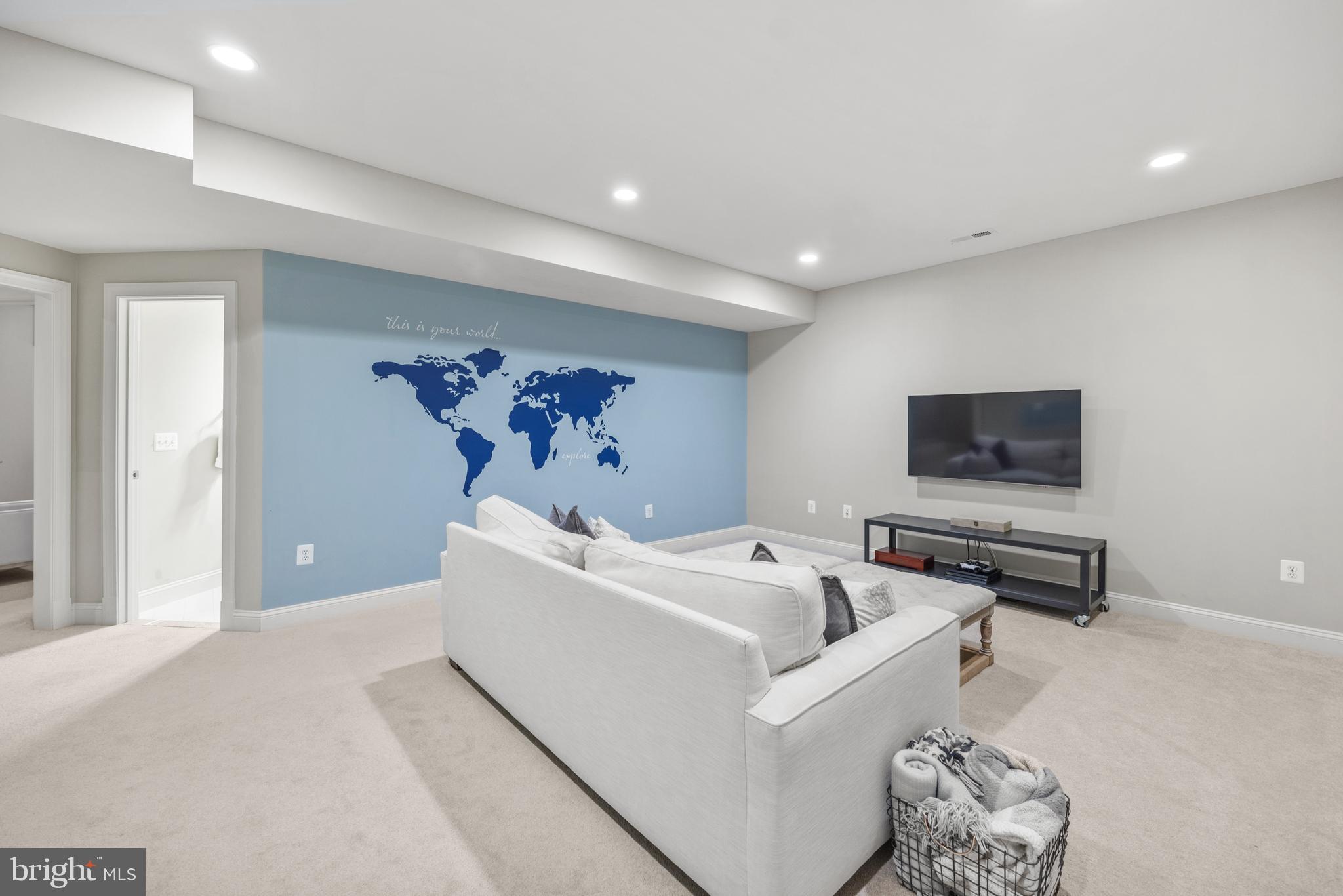 HOLLIN HALL VILLAGE - Residential