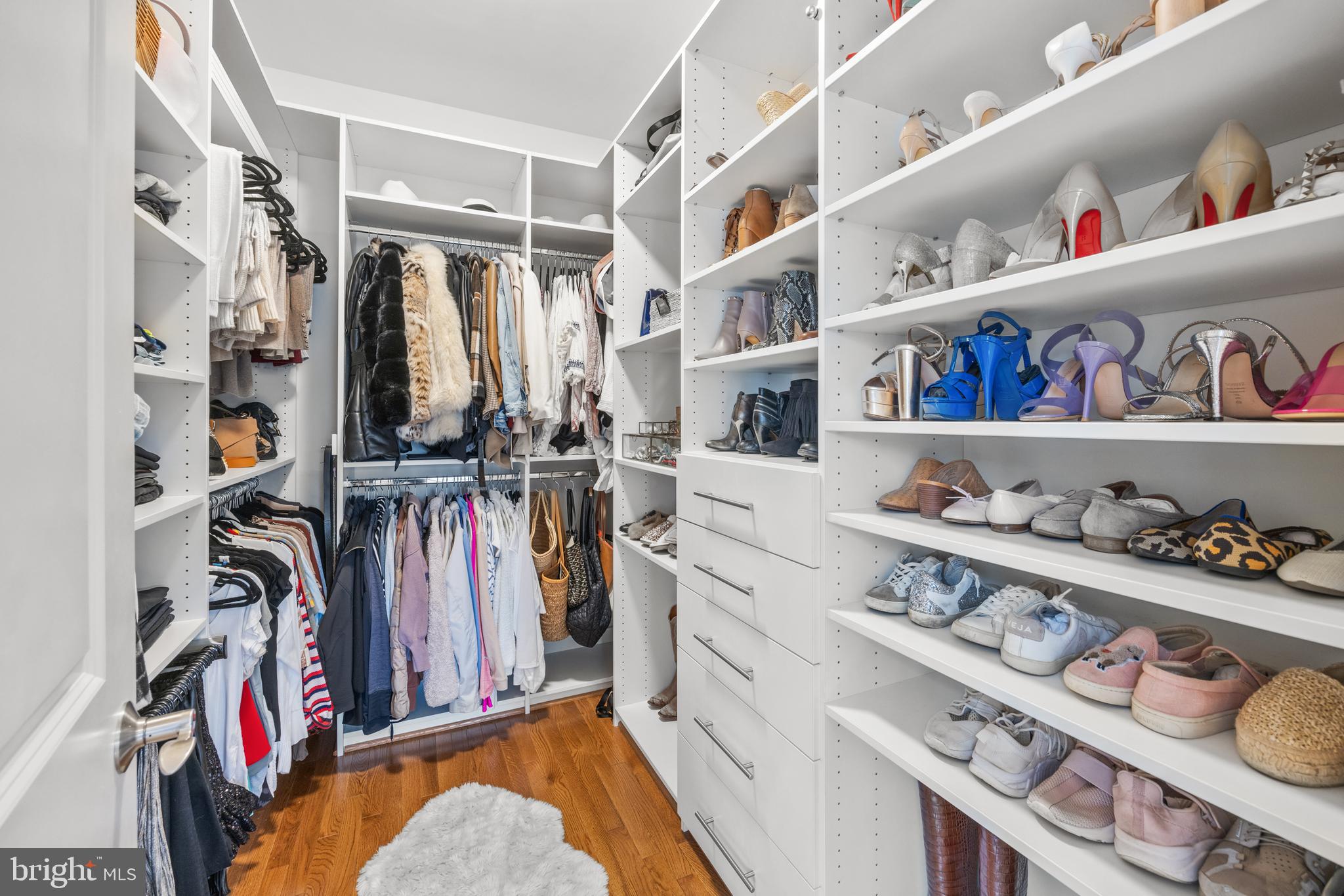 HOLLIN HALL VILLAGE - Residential