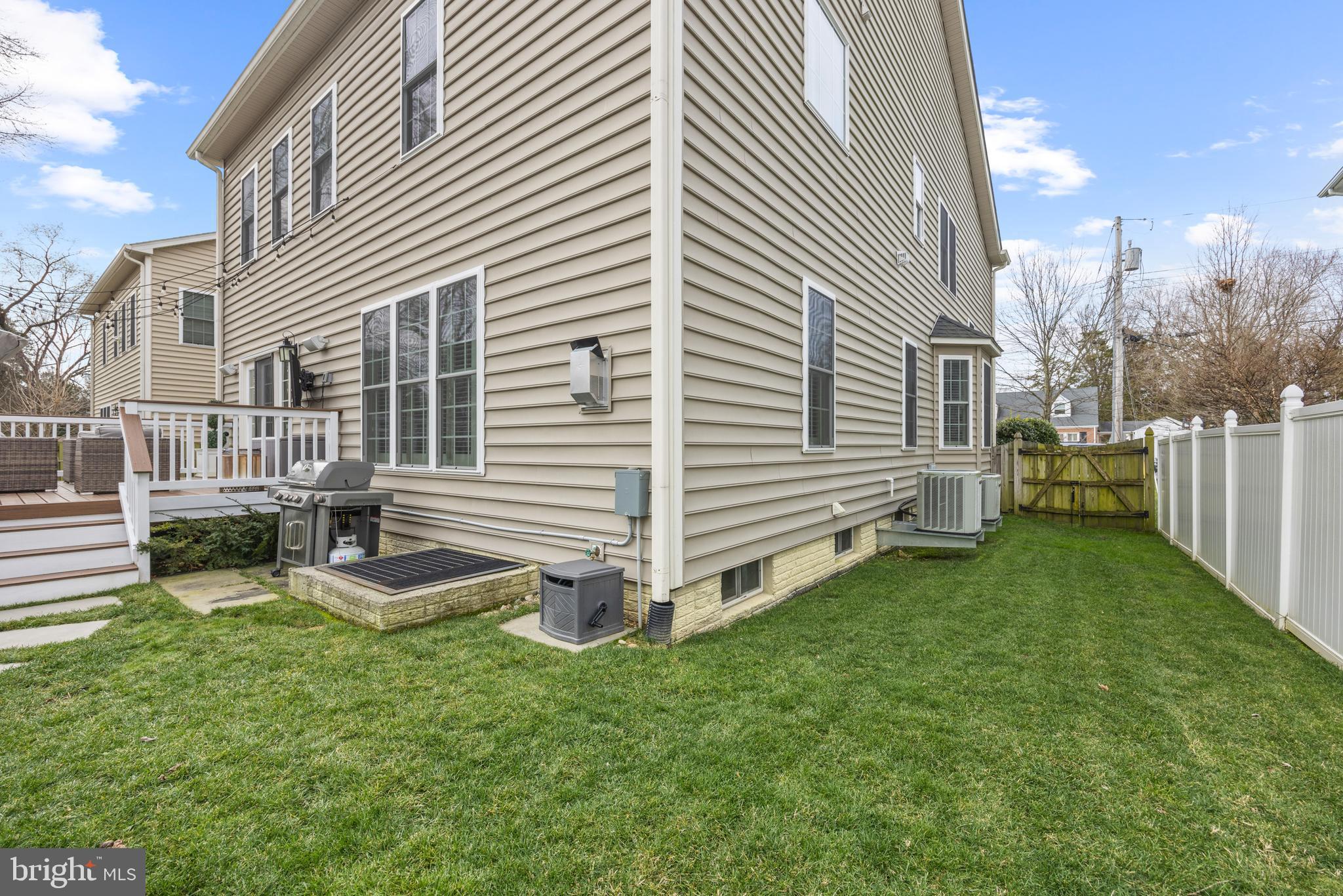 HOLLIN HALL VILLAGE - Residential