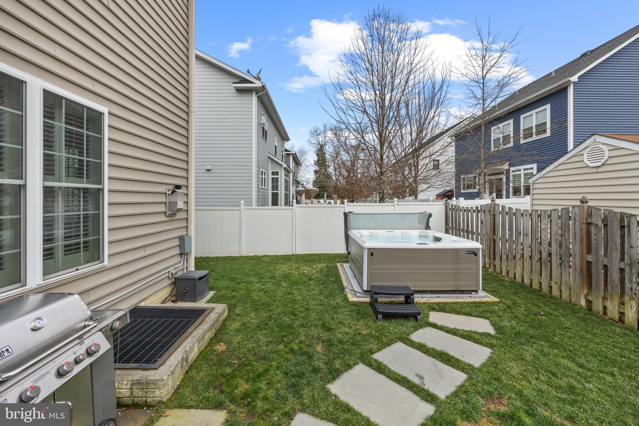 HOLLIN HALL VILLAGE - Residential