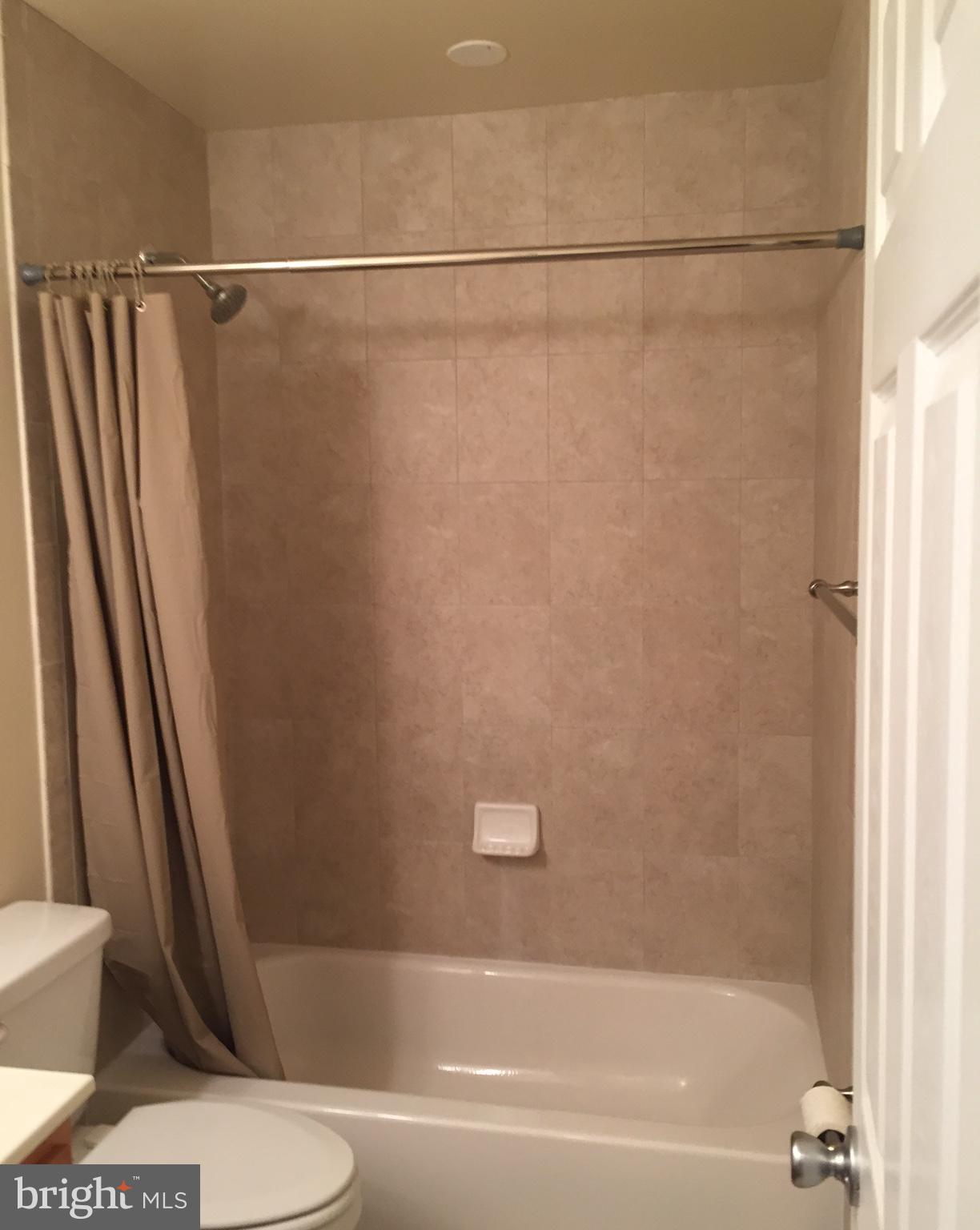 HICKORY HILLS CONDOMINIUMS - Residential Lease