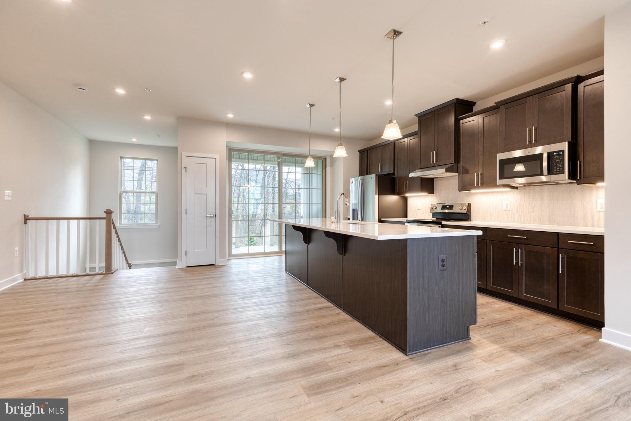 PARKSIDE - Residential Lease