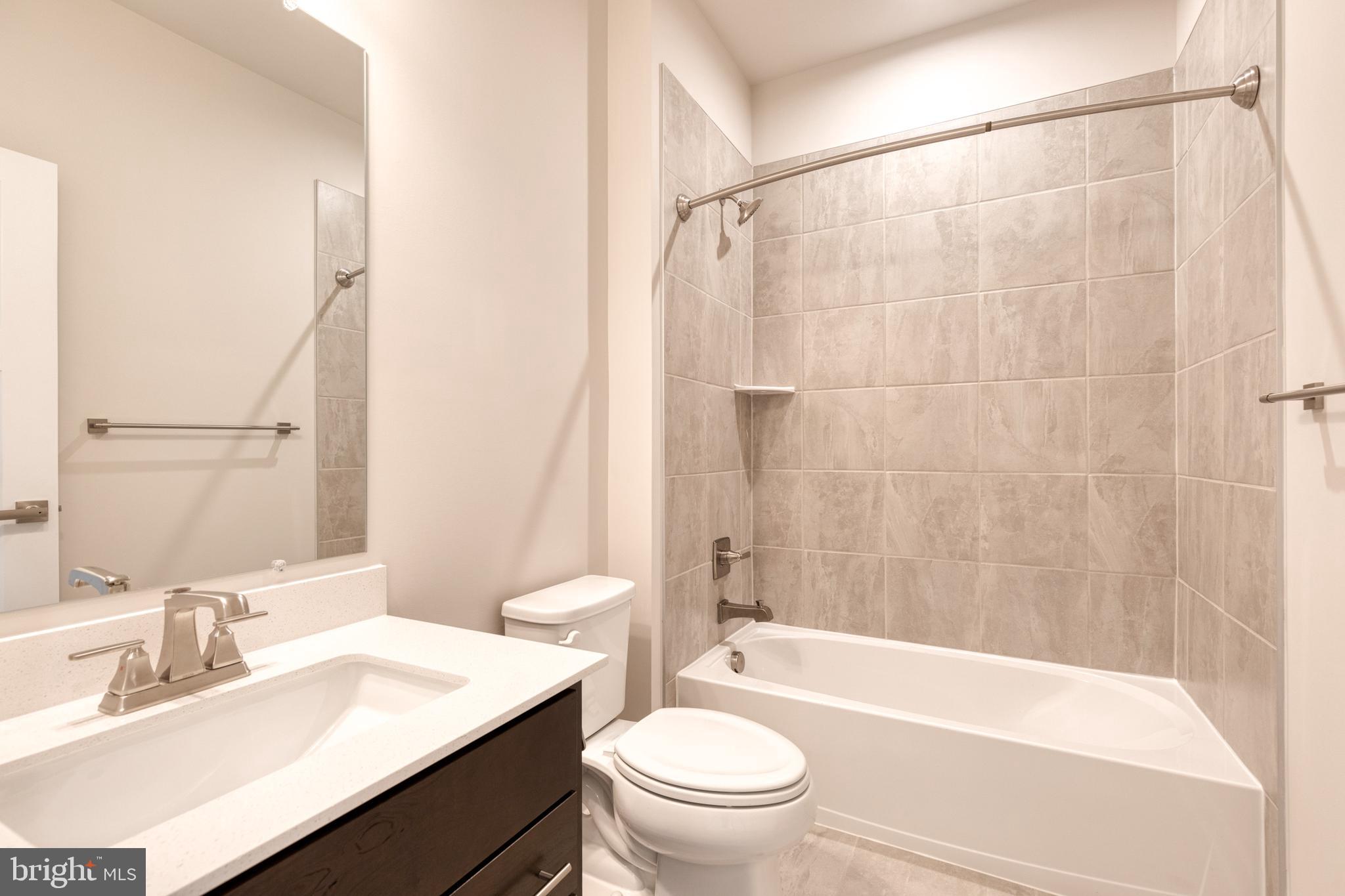 PARKSIDE - Residential Lease