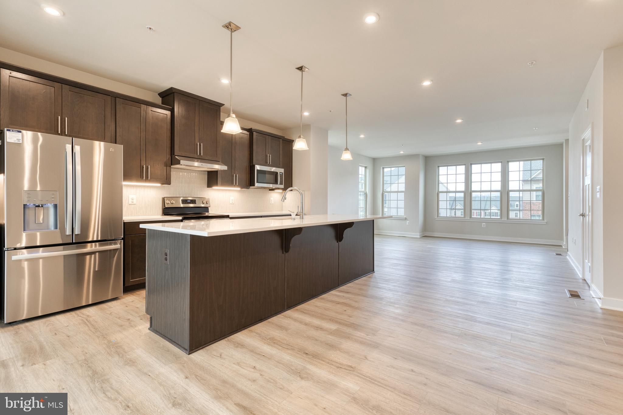 PARKSIDE - Residential Lease