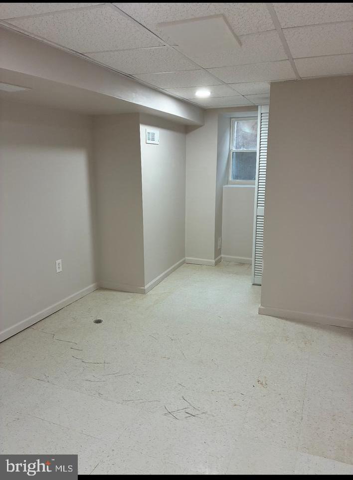 COLLEGE HEIGHTS - Residential Lease