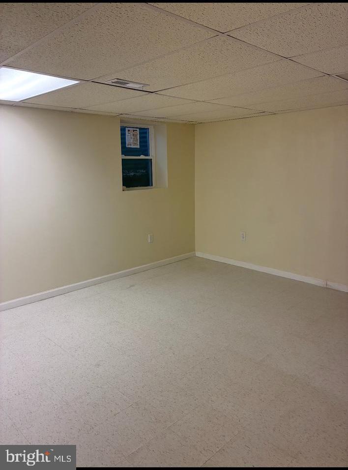 COLLEGE HEIGHTS - Residential Lease