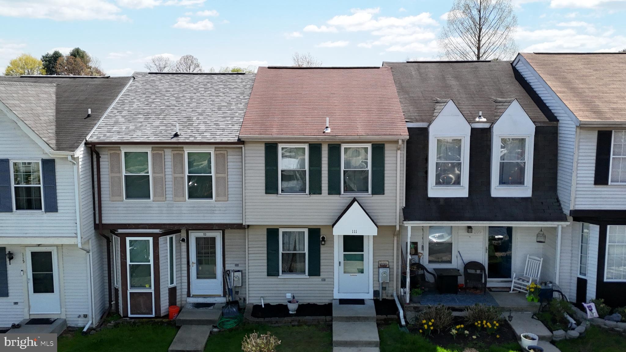 LAUREL VALLEY - Residential