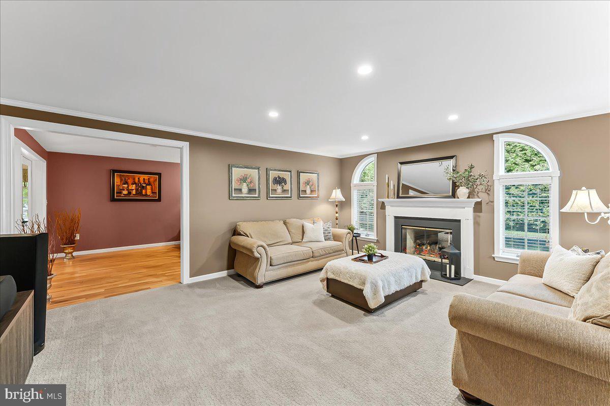 TANNERIE WOODS - Residential