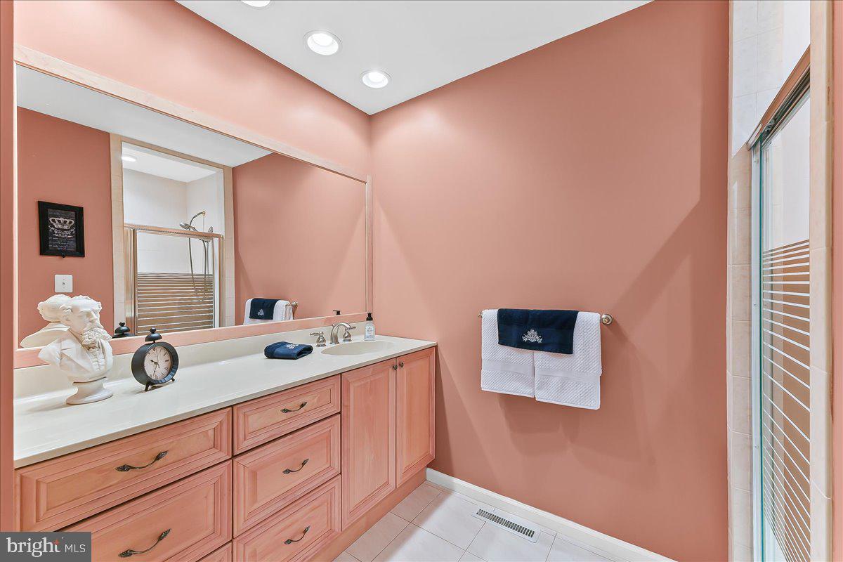 TANNERIE WOODS - Residential