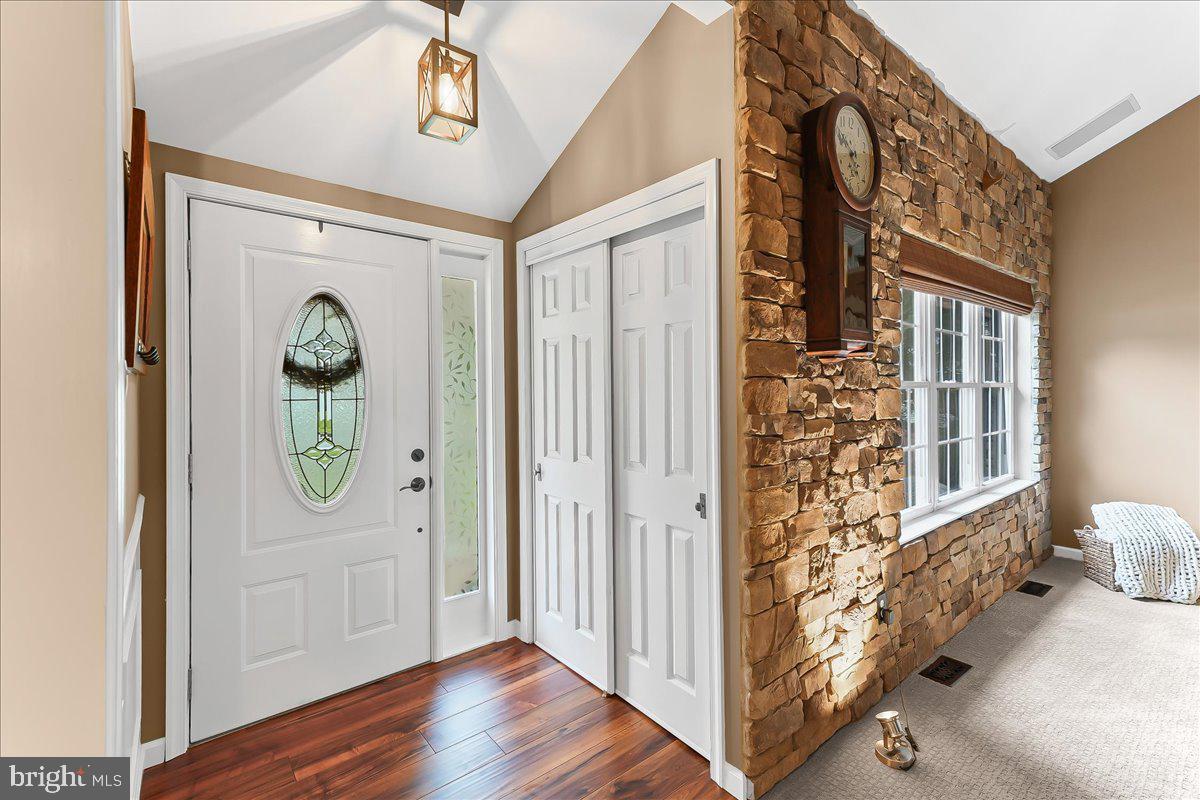 TANNERIE WOODS - Residential