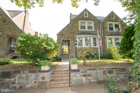Townhouse For Sale - 707 Knorr Street<br/> Philadelphia County, PHILADELPHIA, PA 19111