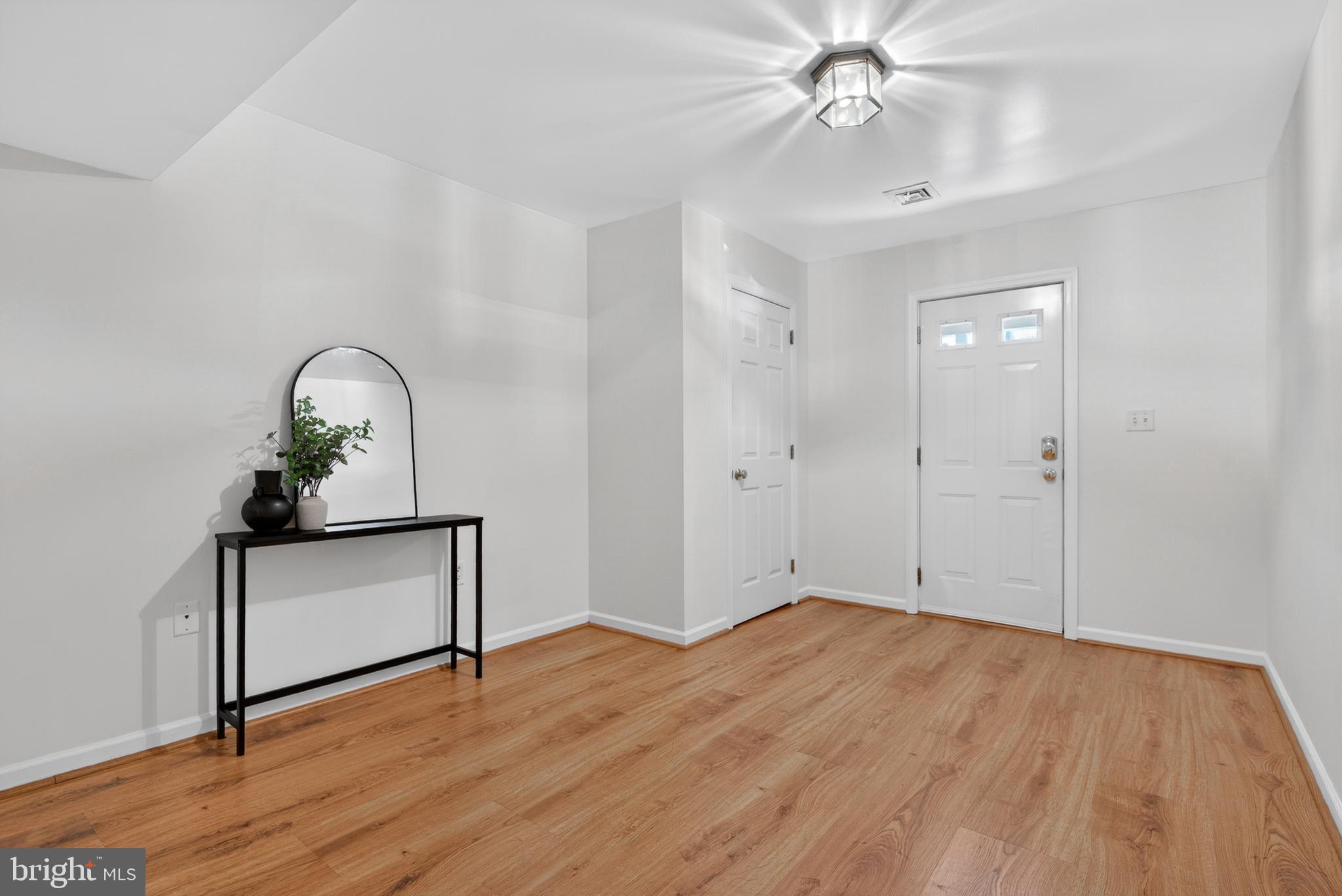 348 PENNRIDGE