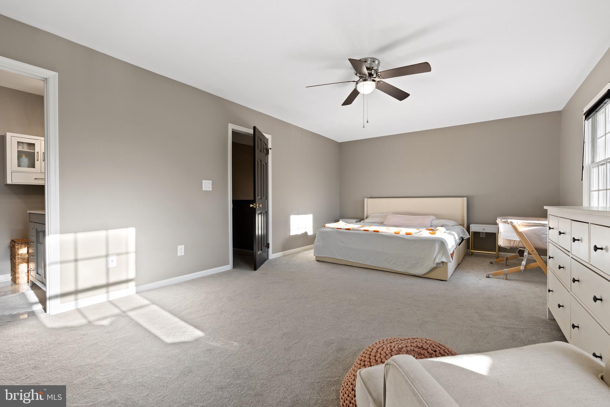 MEADOWBROOK - Residential