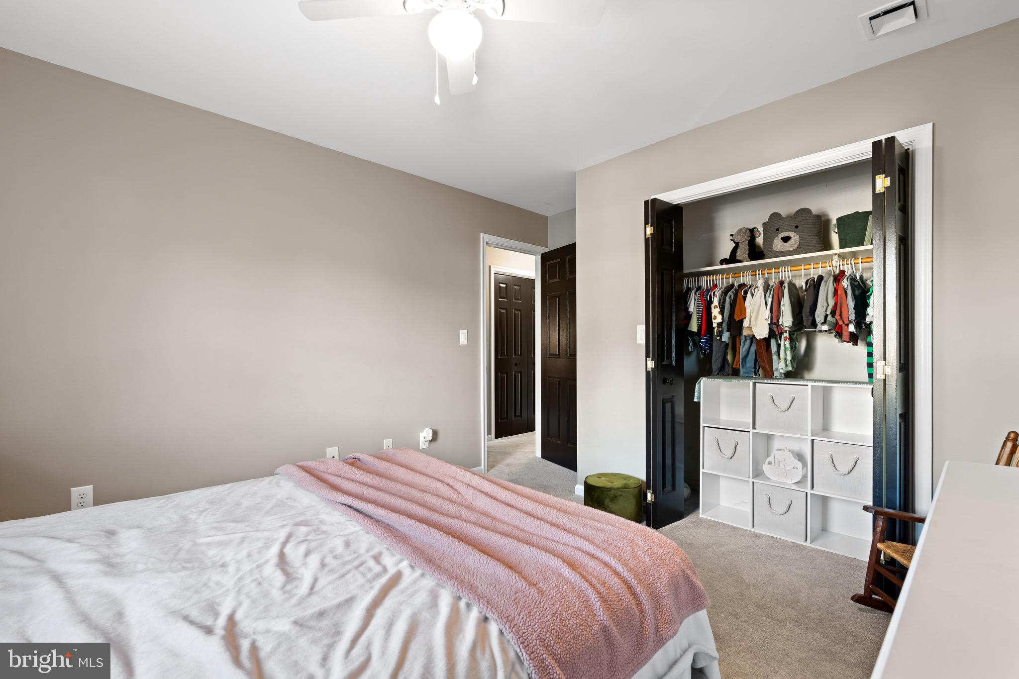 MEADOWBROOK - Residential